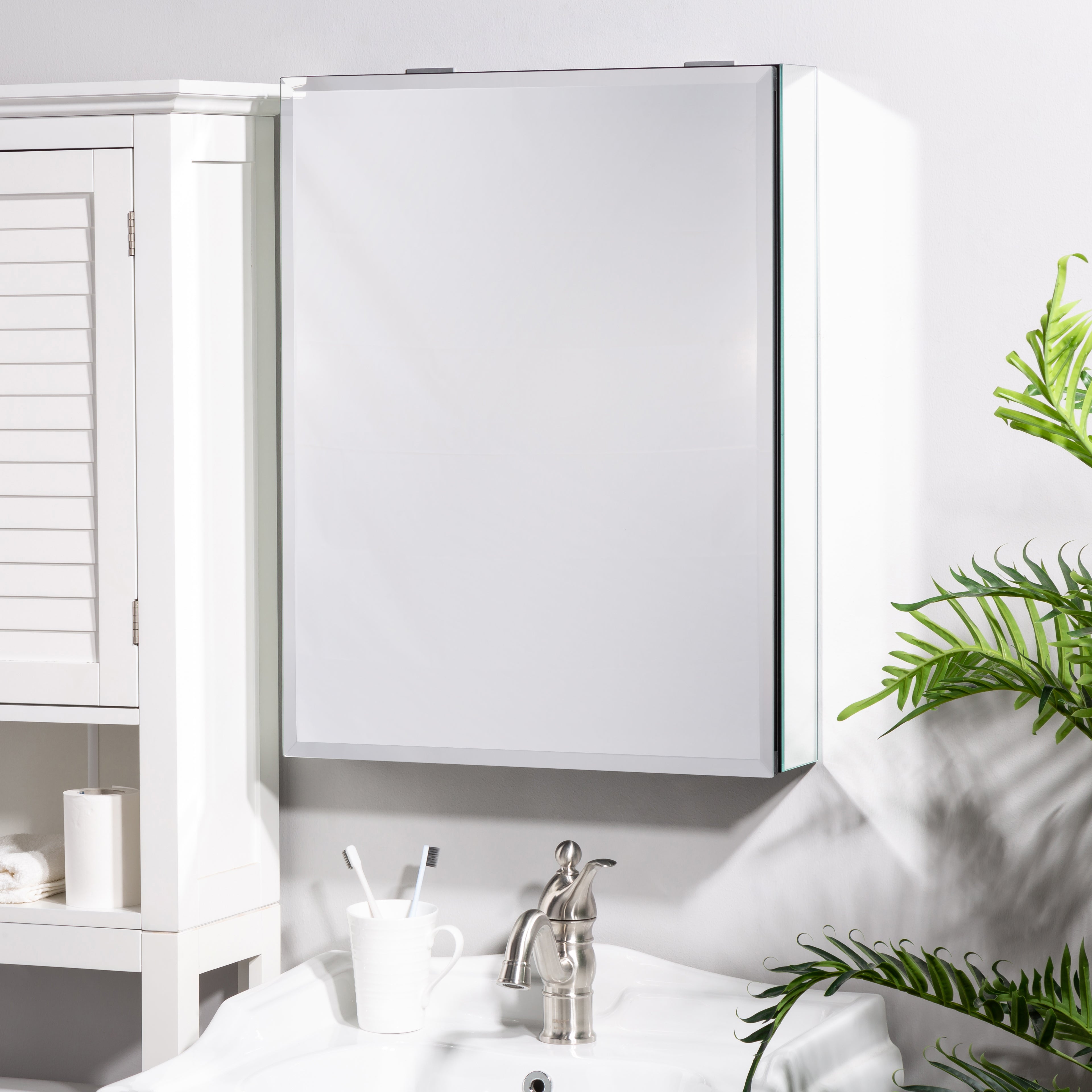 2026Rectangular Aluminum Recessed Mount/Surface Mount Medicine Cabinet with Mirror and Adjustable shelves