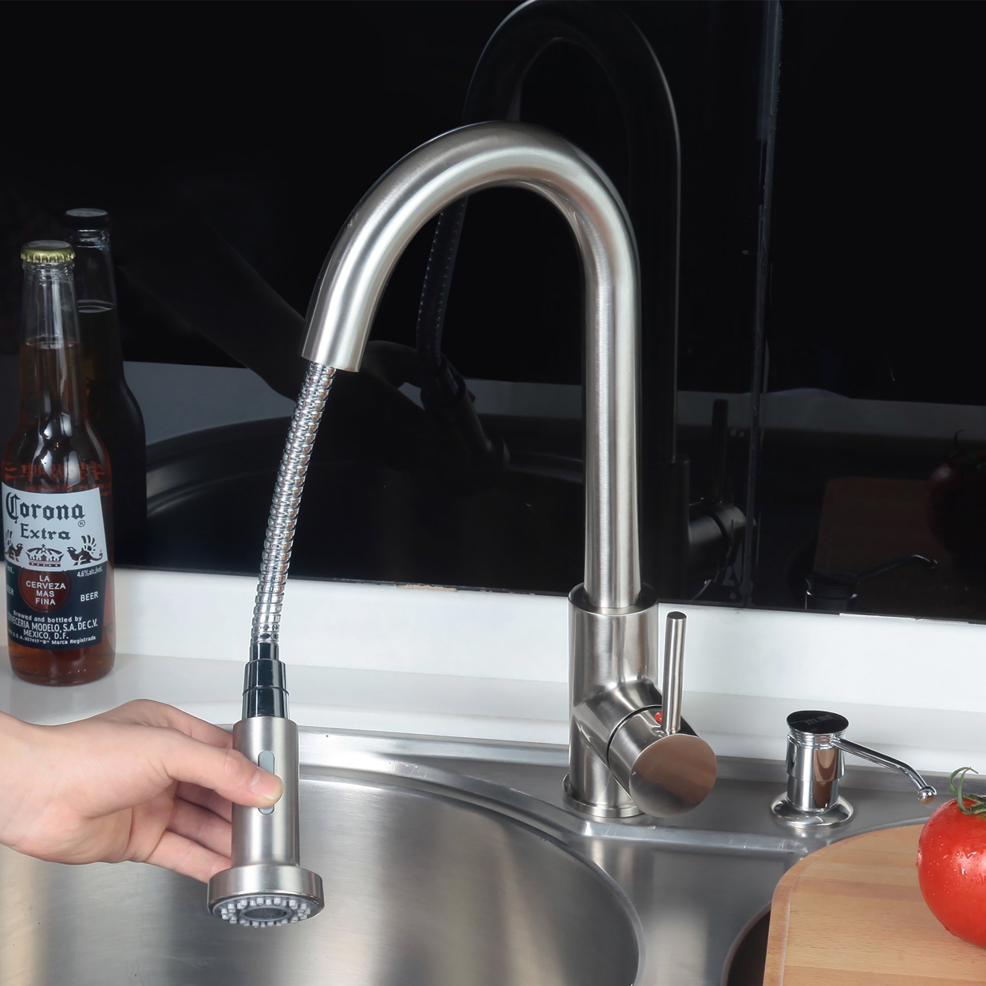 Single Handle Deck Mounted High Arc Pull Out Stainless Steel Kitchen Faucet