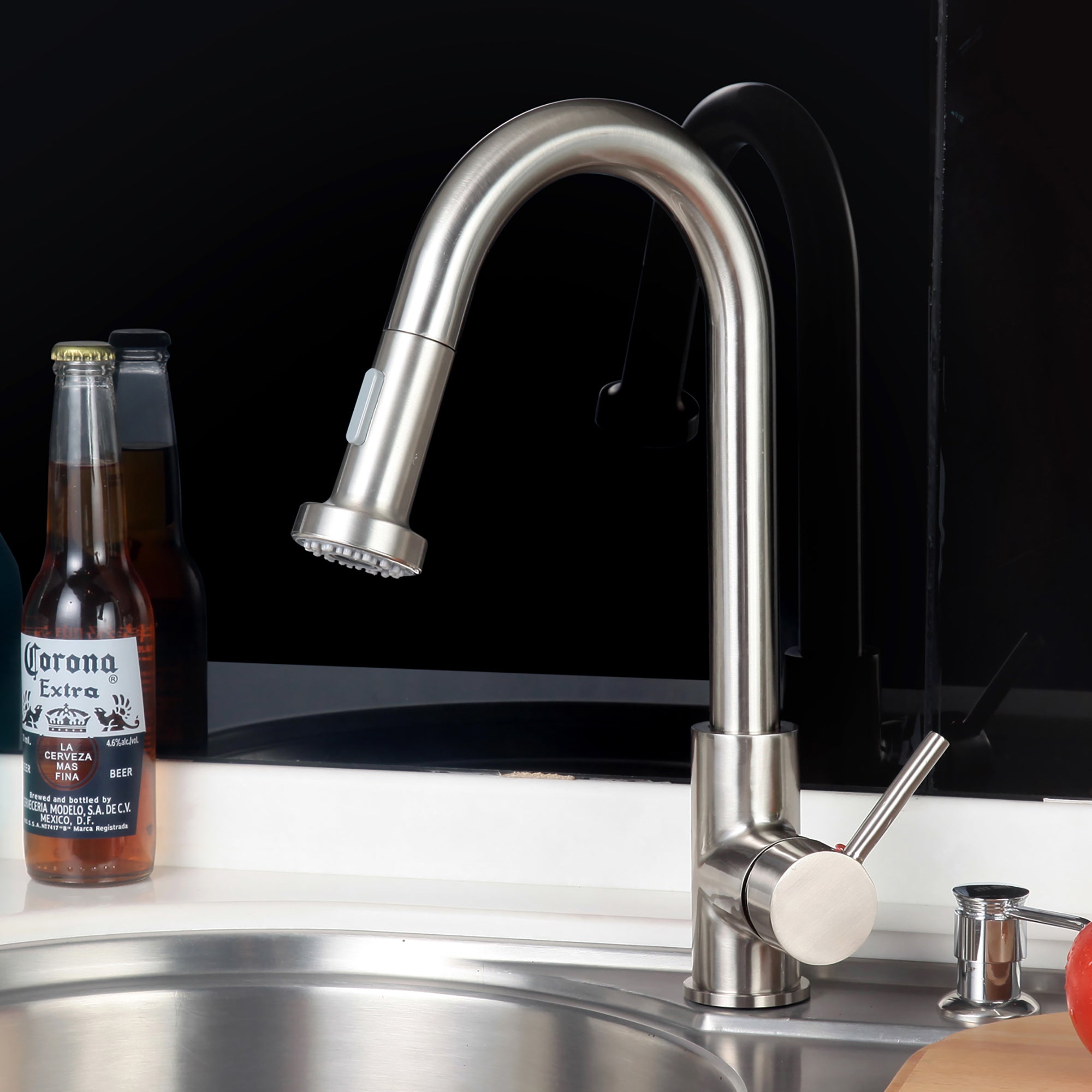 Single Handle Deck Mounted High Arc Pull Out Stainless Steel Kitchen Faucet