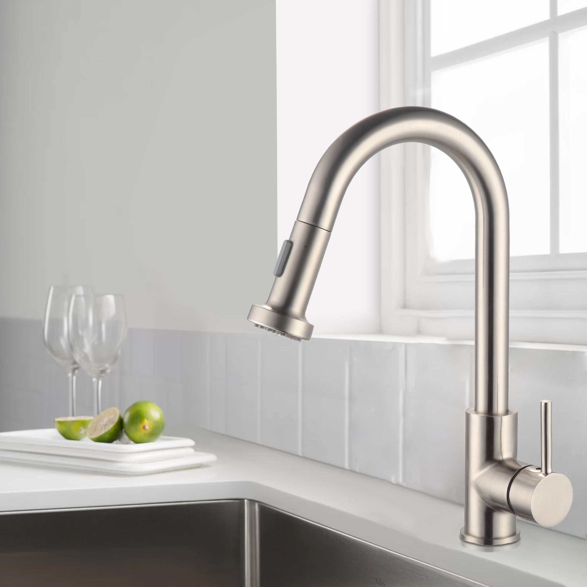 Single Handle Deck Mounted High Arc Pull Out Stainless Steel Kitchen Faucet