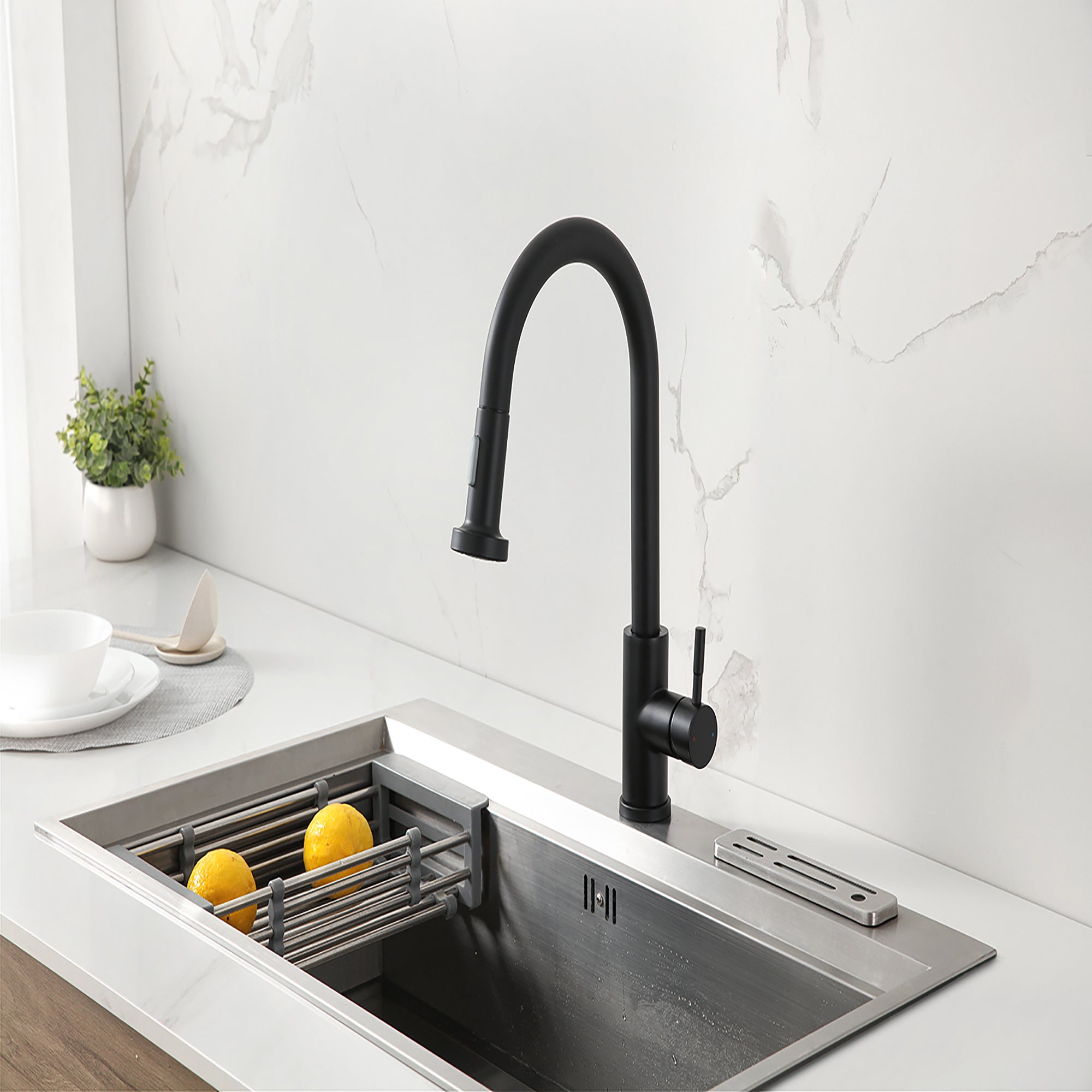 Single Handle Deck Mounted High Arc Pull Out Stainless Steel Kitchen Faucet