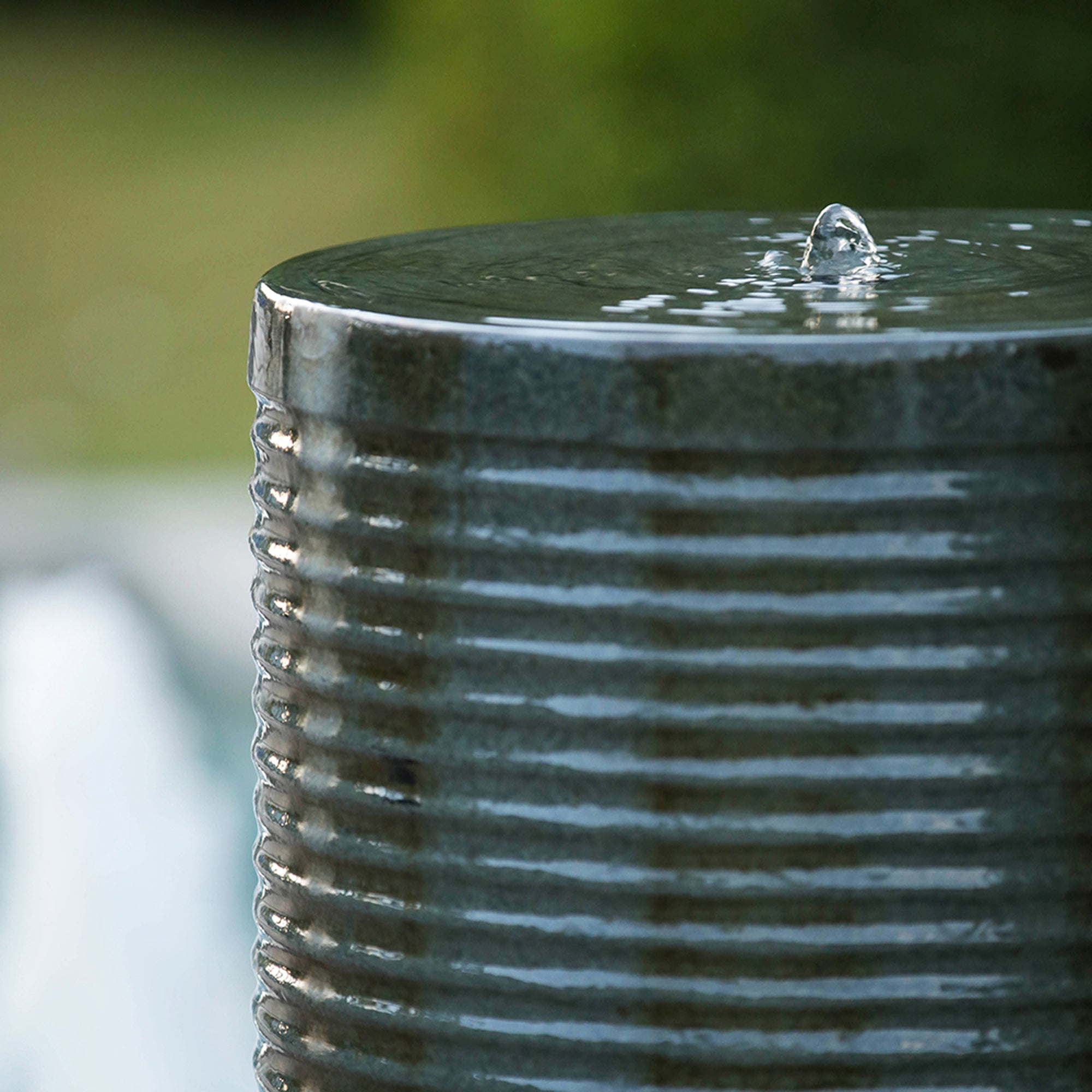 44 in. Tall Outdoor Round Concrete Cylinder Ribbed Tower Water Fountain BOEDFF03AGN-BRO