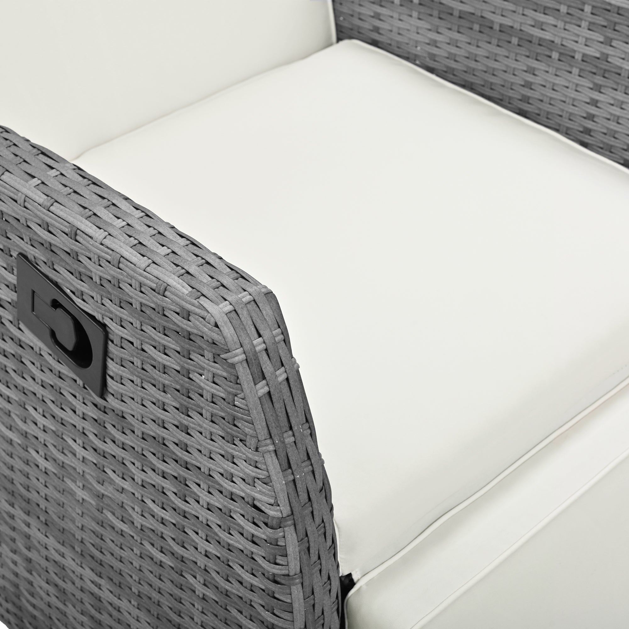 3-Piece Gray Wicker Outdoor Recliner with Blue-Gray Cushions and Coffee Table BOUSCL01BEG