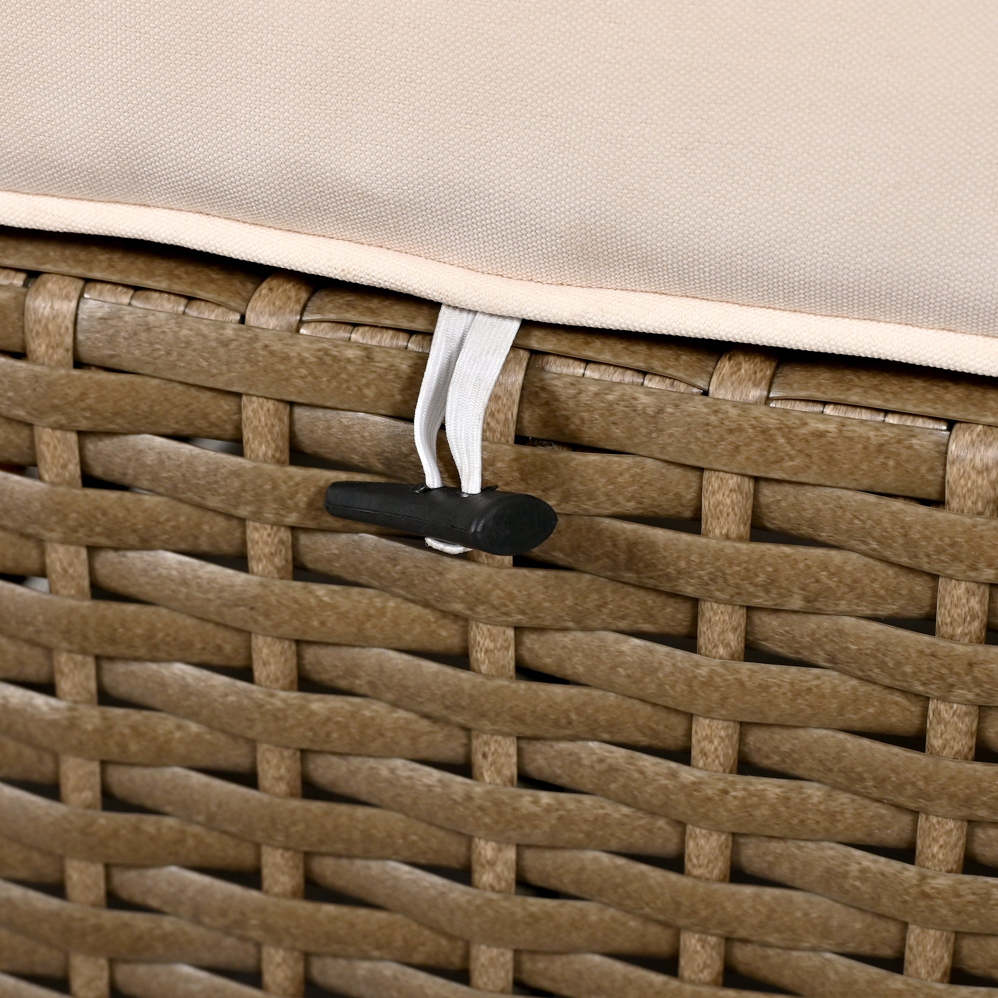 5-Piece Brown Wicker Outdoor Curved Day Bed with Beige Thick Cushions BOUSPS39-BEG