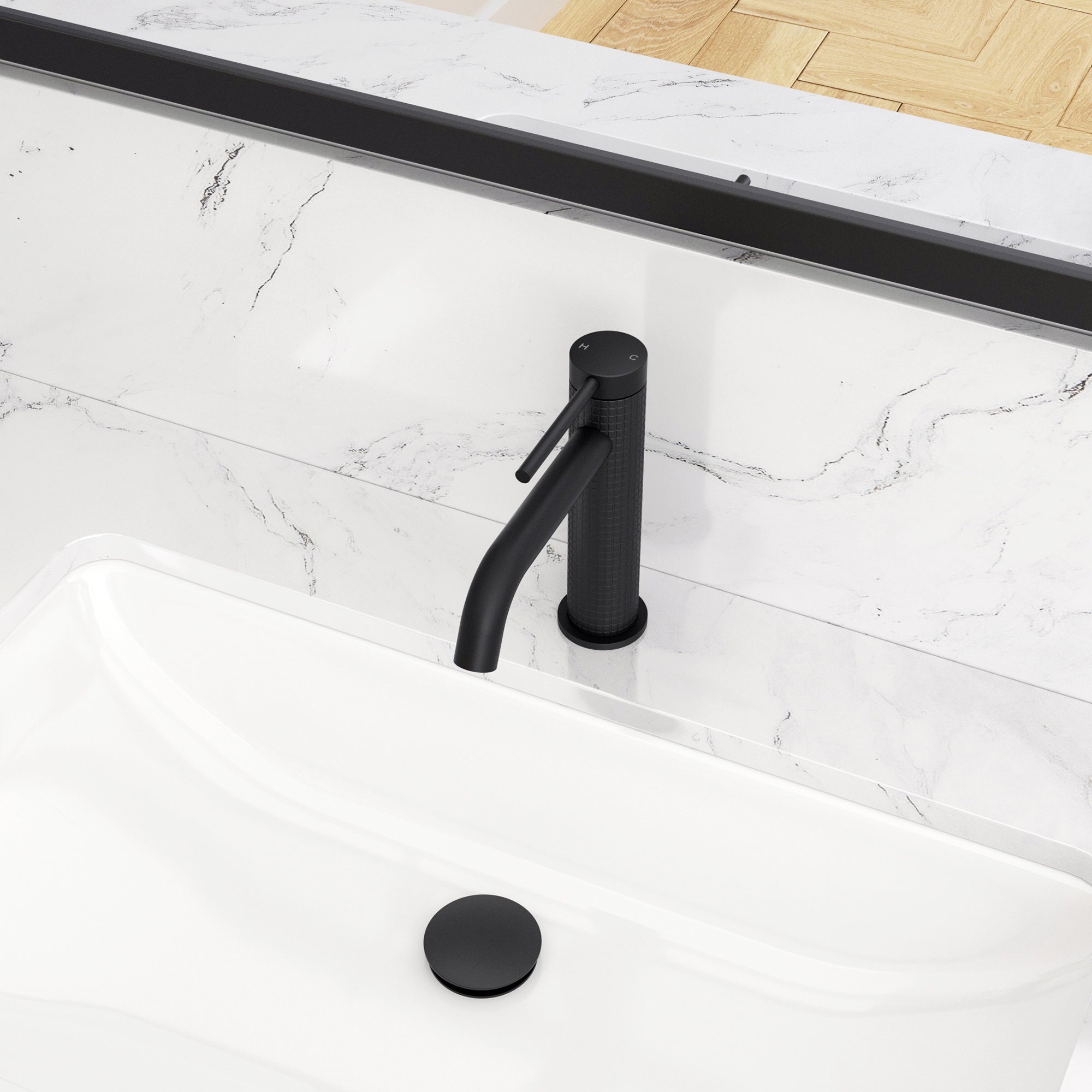 Single Handle Single Hole Brass Bathroom Faucet Set with Drainer
