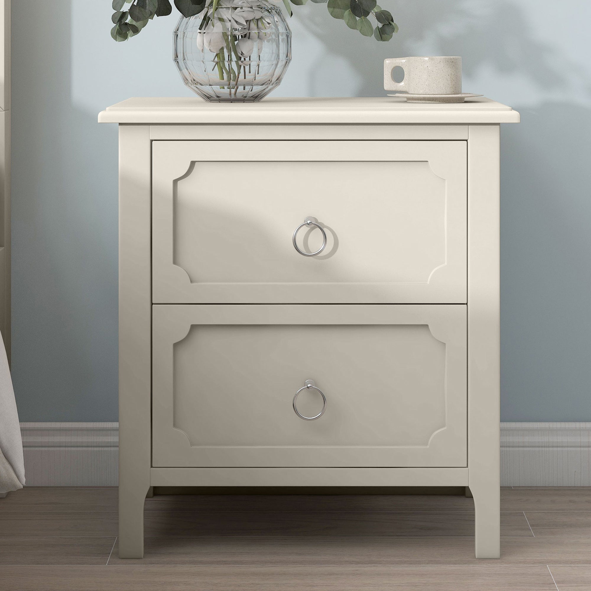 3-Drawer Solid Wood Nightstand in Natural/ Coffee