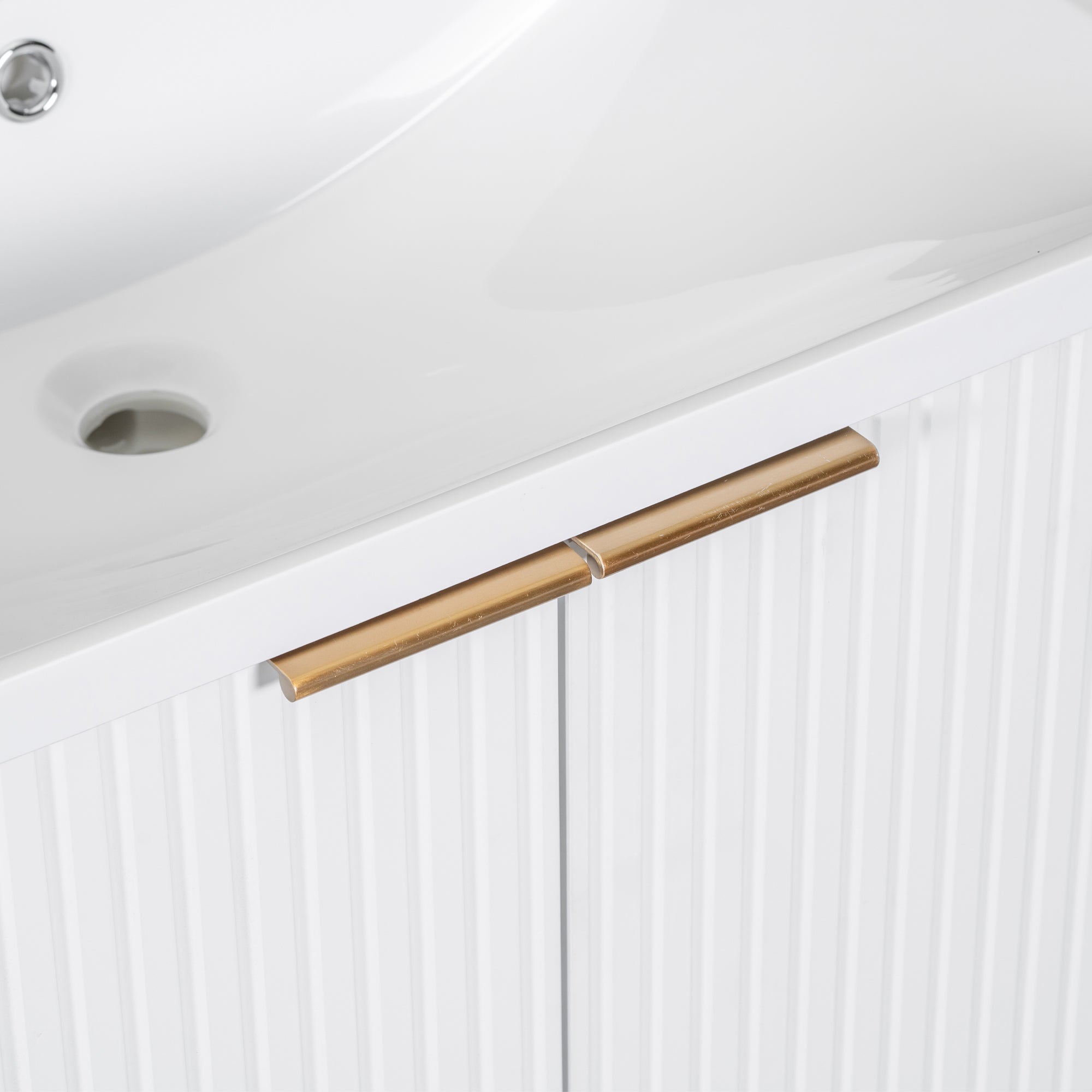 24 Inch MDF Freestanding Bathroom Vanity Set in White Integrated Ceramic Sink