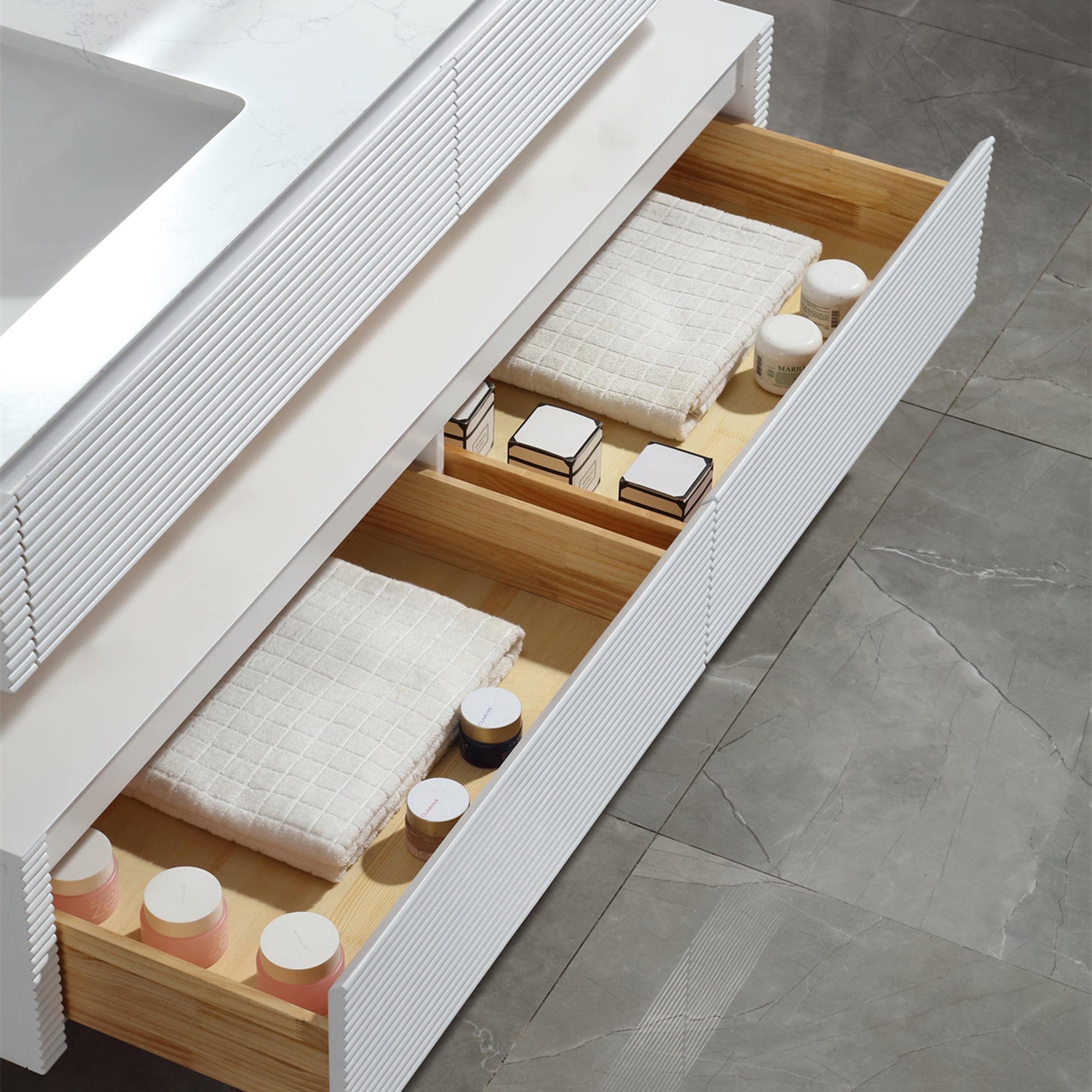 36 Inch Solid Wood Wall-Mounted Bathroom Vanity Set in Green/ White with Engineered Stone and Ceramic Sink