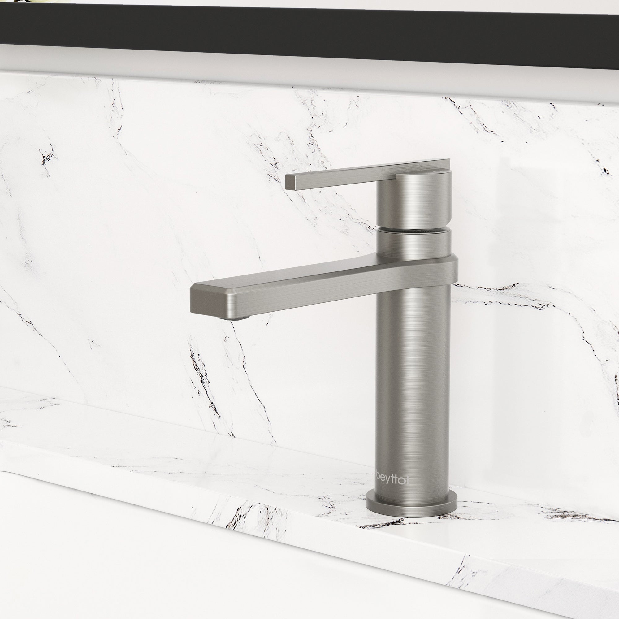 Single Handle Single Hole Brass Bathroom Faucet Set with Drainer