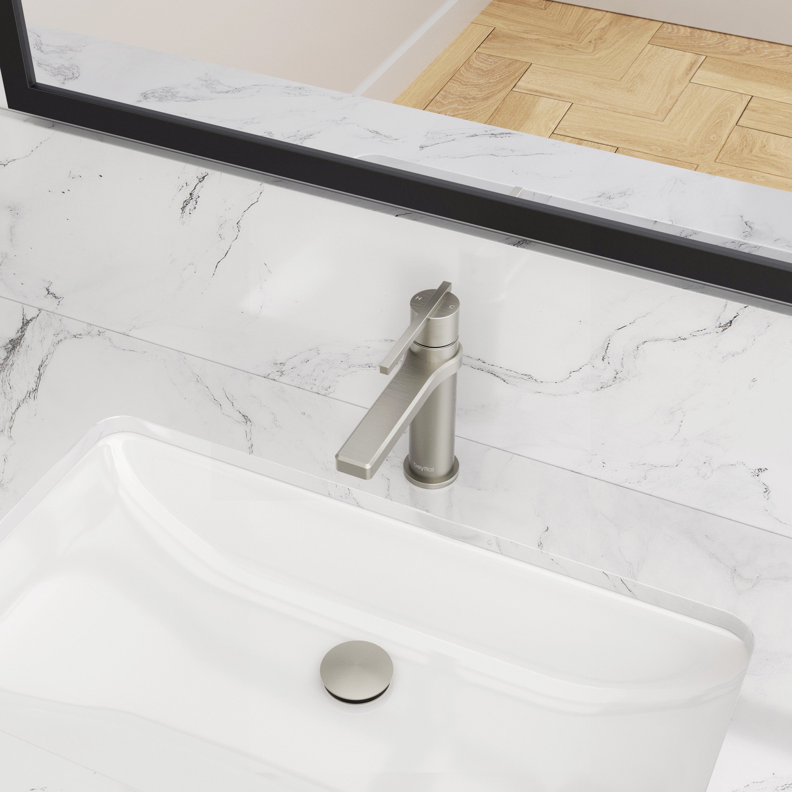 Single Handle Single Hole Brass Bathroom Faucet Set with Drainer