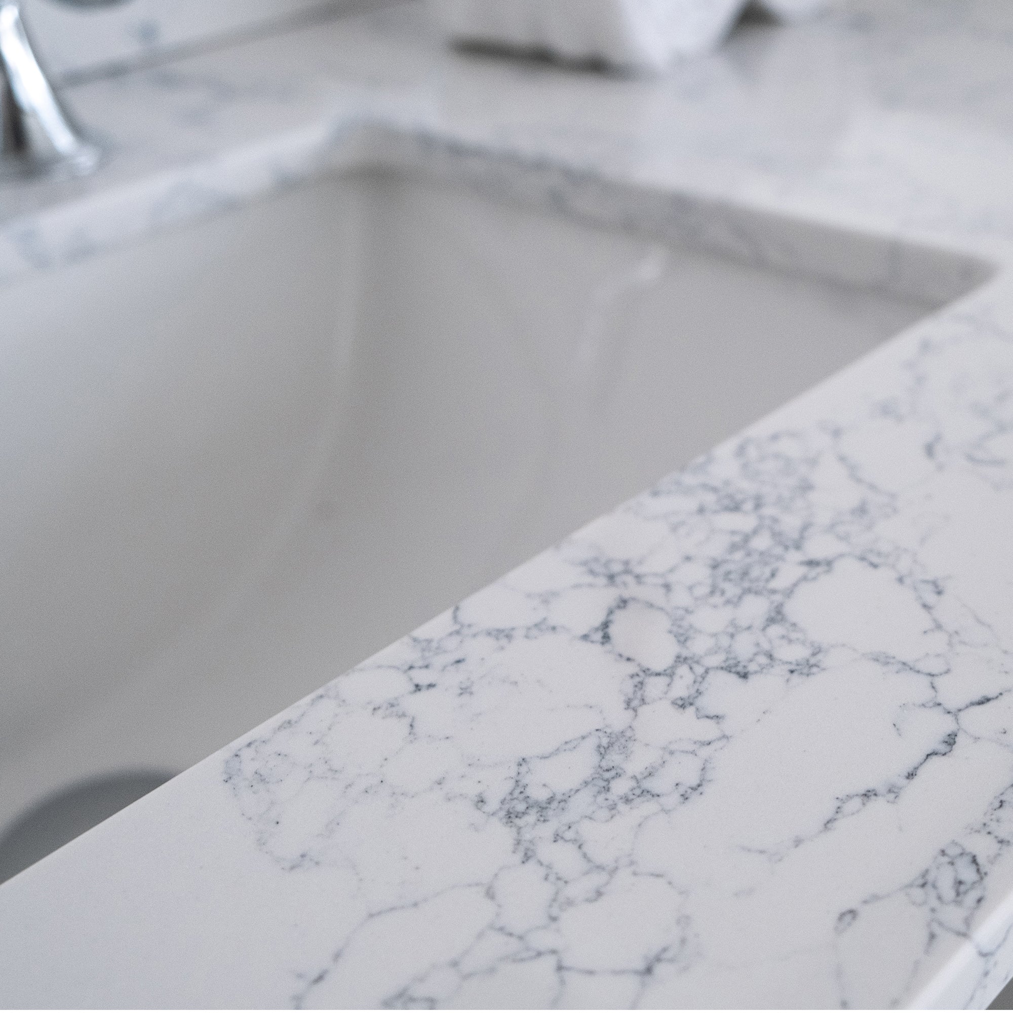 31 in./ 37 in./ 43 in./ 49 in./ Carrara Jade Engineered Stone Bathroom Vanity Top with Ceramic Sink
