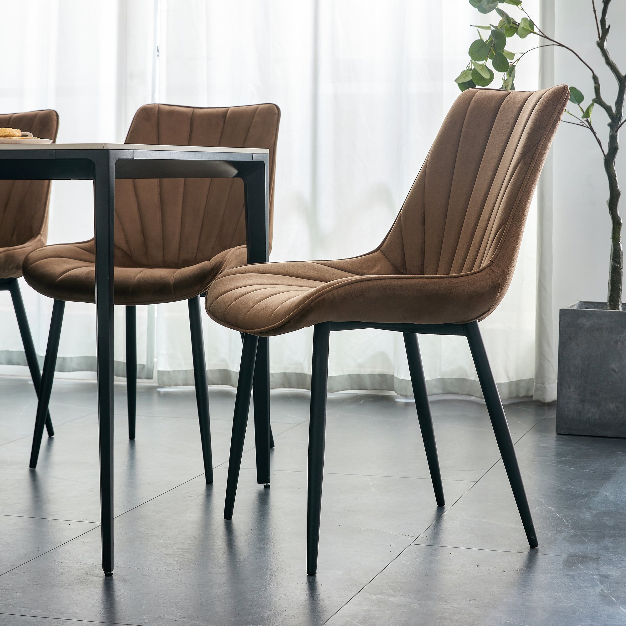20 in.W Indoor Velvet 4 Dining Chairs with Cushions and Coated Legs