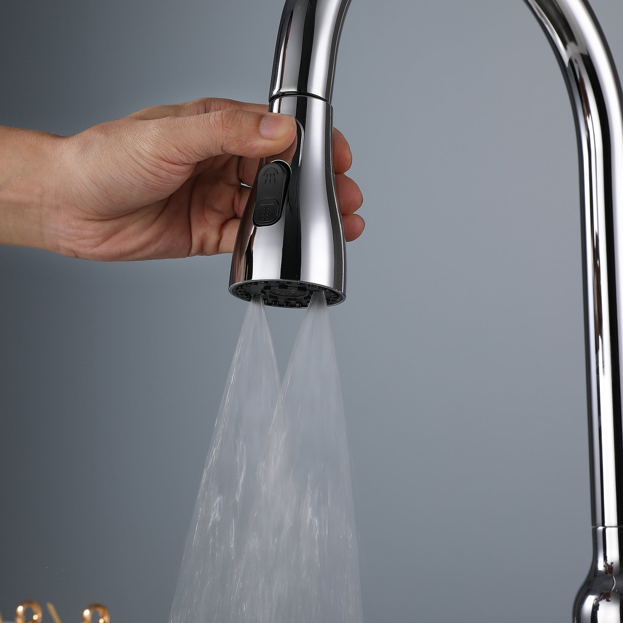 Single Handle Deck Mounted High Arc Pull Down Brass Kitchen Faucet(606)