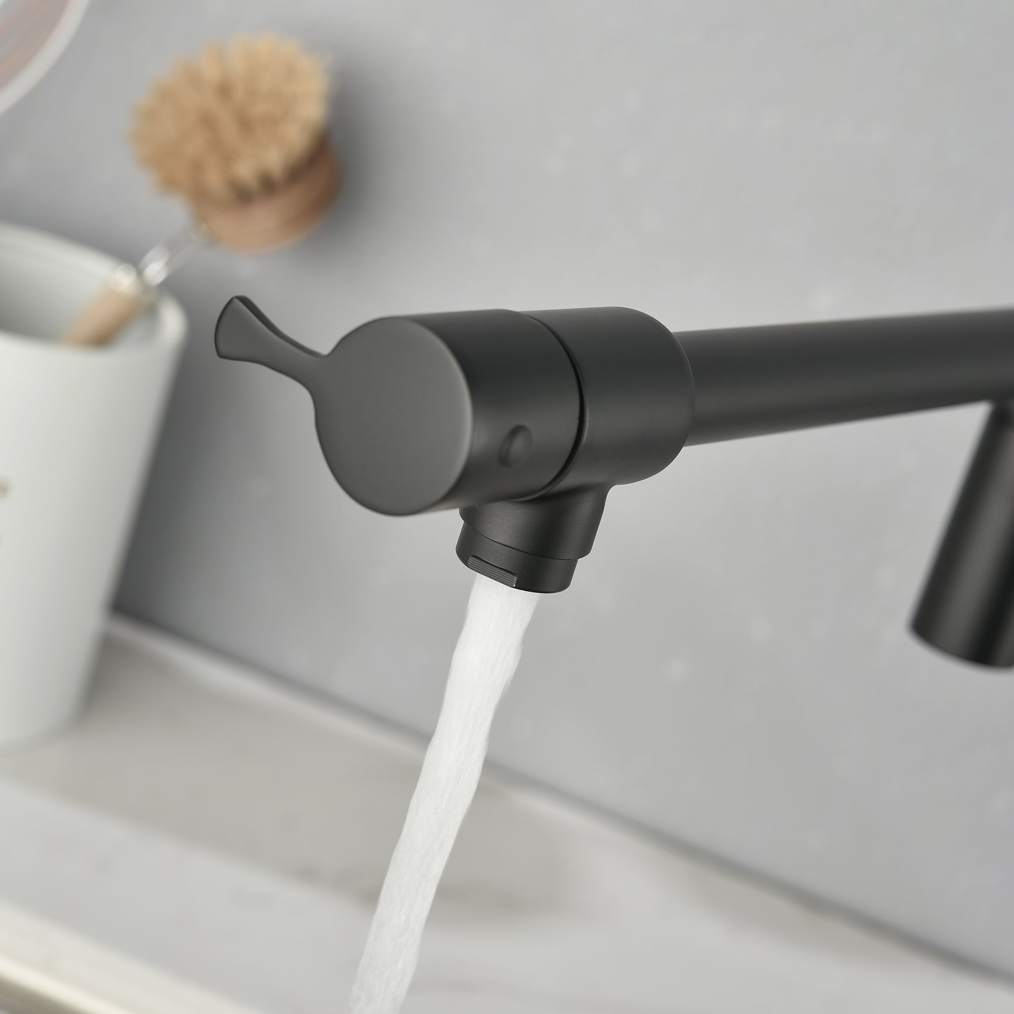 Single Handle Wall Mounted Pull Out Stainless Steel Kitchen Faucet