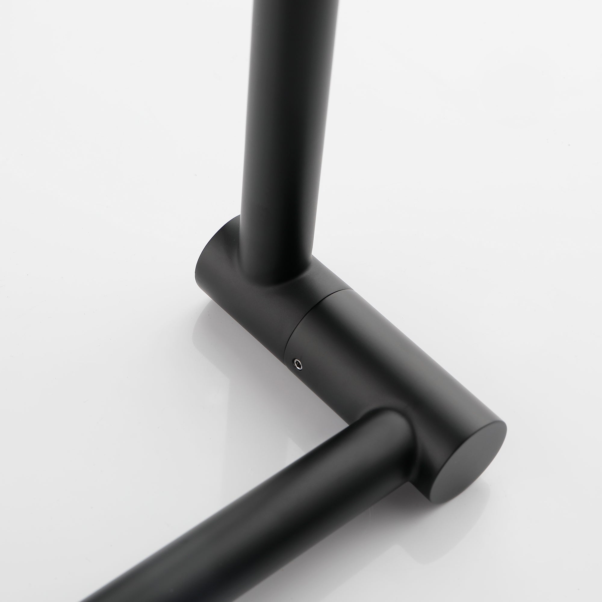 Single Handle Wall Mounted Pull Out Stainless Steel Kitchen Faucet