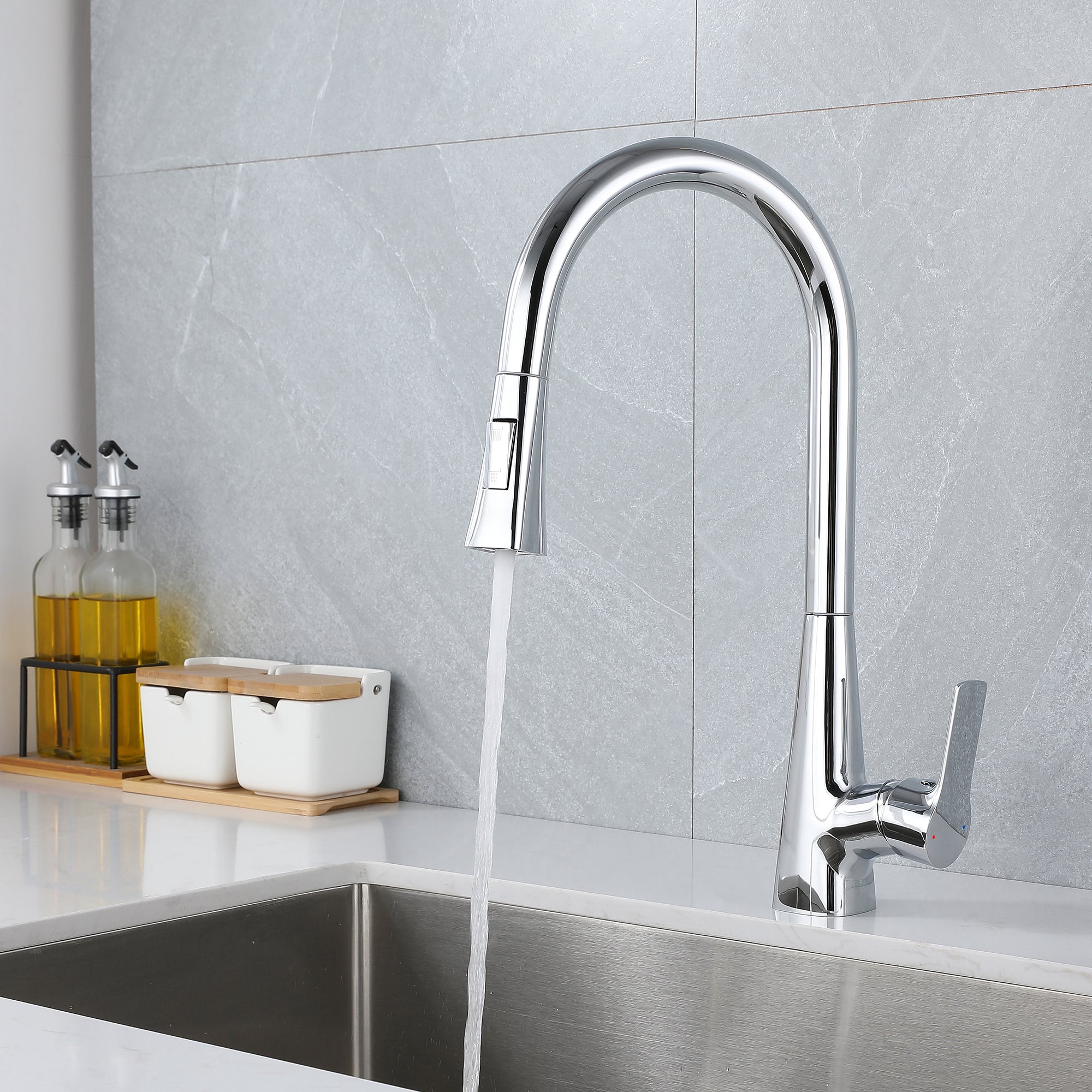 Single Handle Deck Mounted High Arc Pull Down Brass Kitchen Faucet(610)
