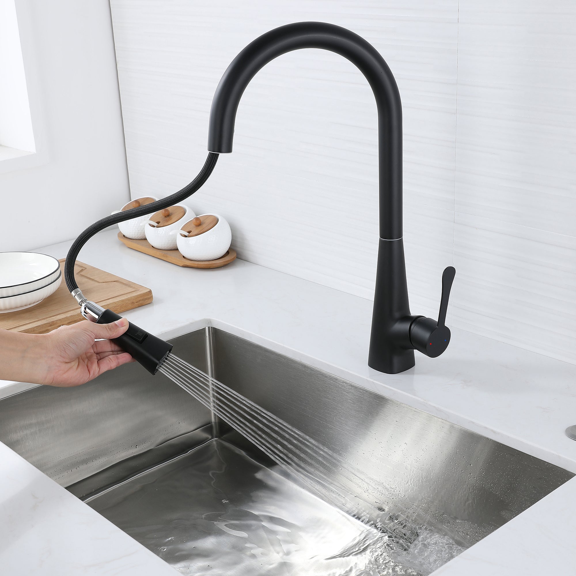 Single Handle Deck Mounted High Arc Pull Down Brass Kitchen Faucet(610)