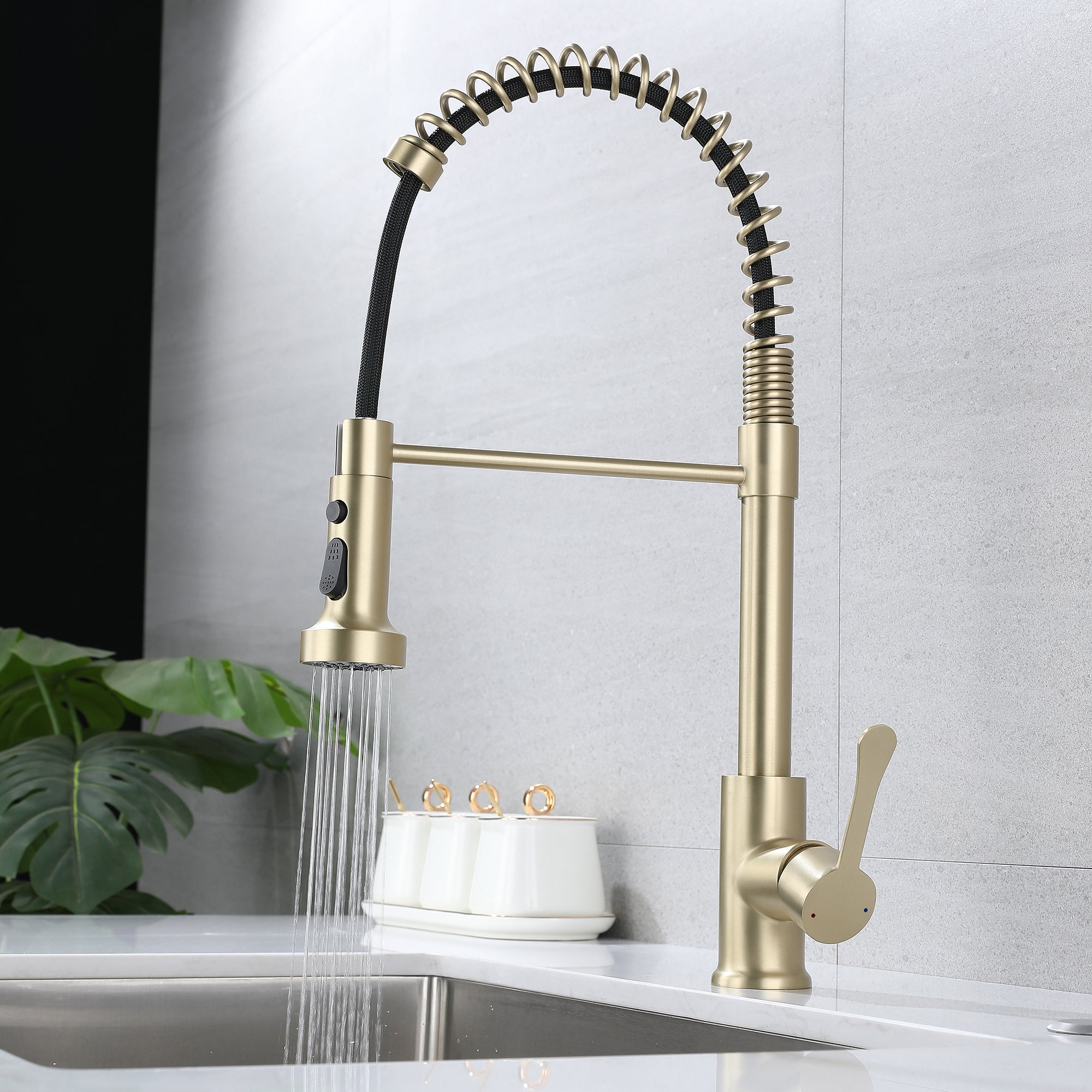 Single Handle Deck Mounted High Arc Spring Neck Brass Kitchen Faucet(613)