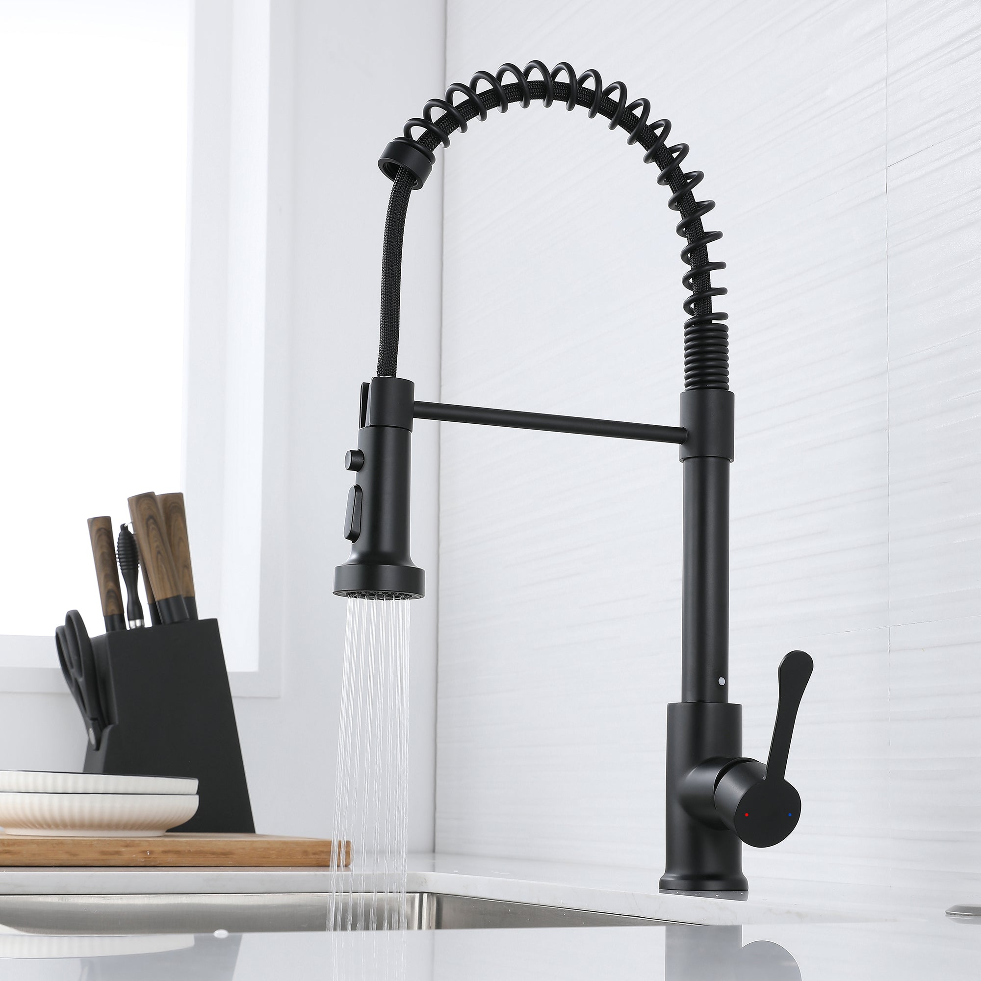 Single Handle Deck Mounted High Arc Spring Neck Brass Kitchen Faucet(613)