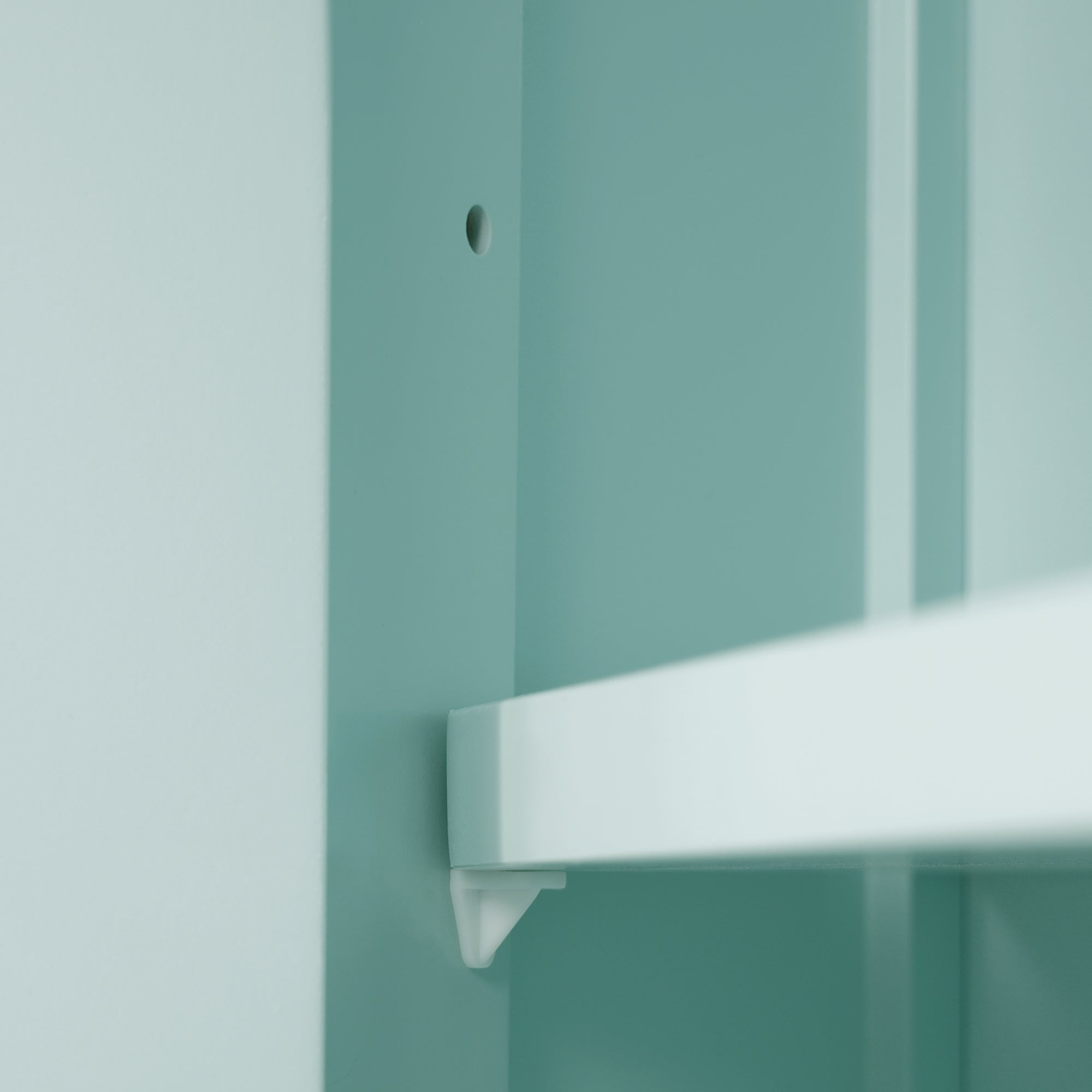 31" Wood 1-door Bathroom Cabinet with Interior Shelves