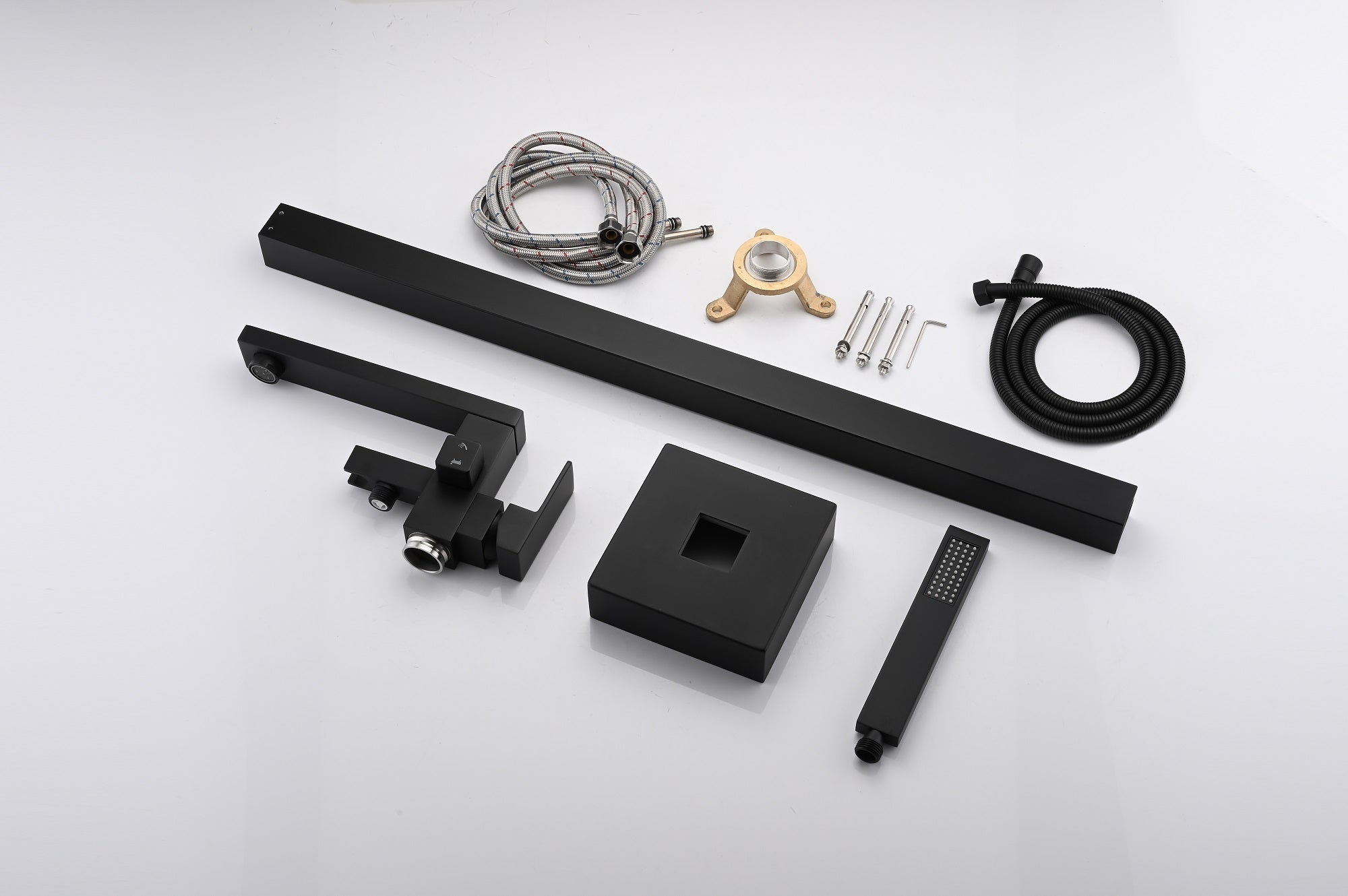 Single Handle Single Hole Bathroom Faucet in Matte Black