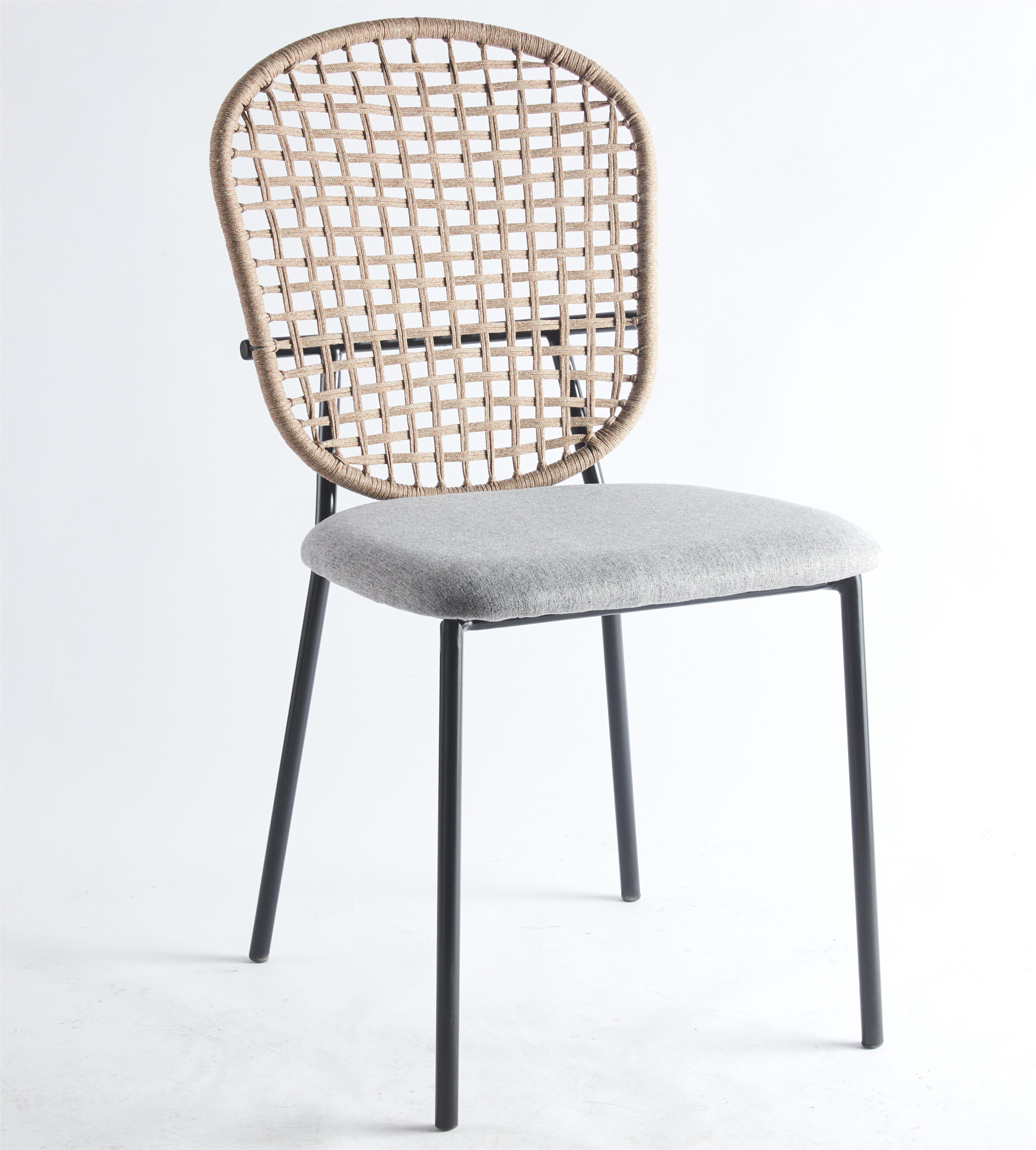 5-Piece Dining Table with Braided Back Chair