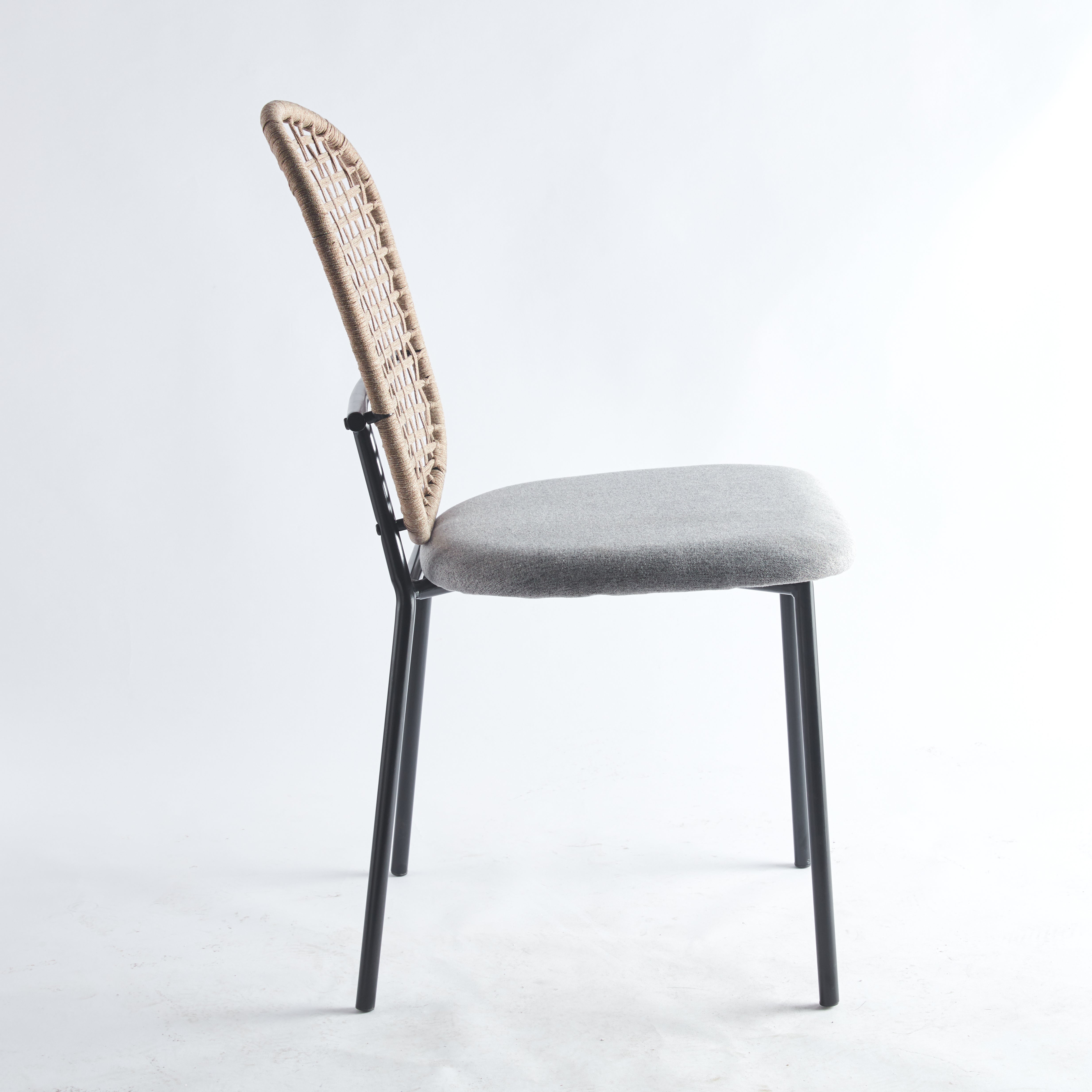 5-Piece Dining Table with Braided Back Chair