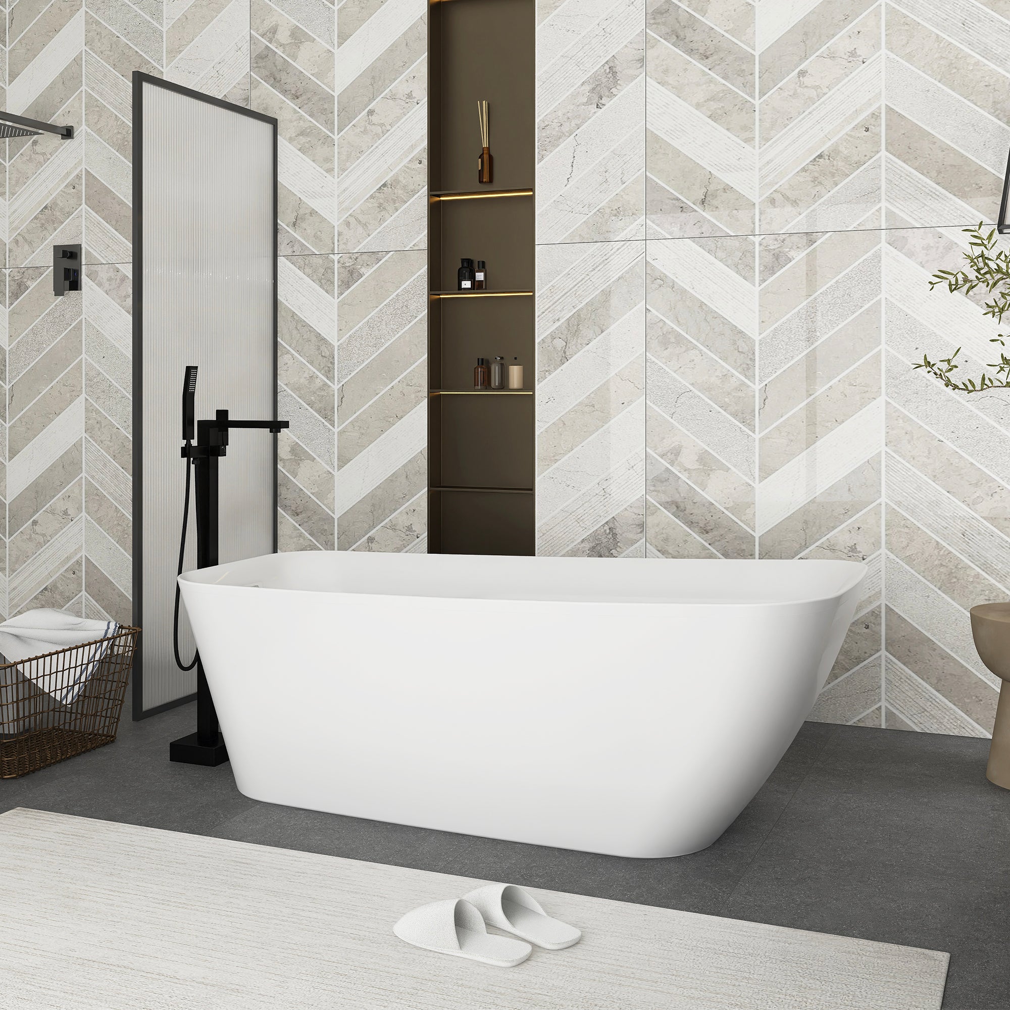 Soaking Bathtub with Reversible Drain in Glossy White