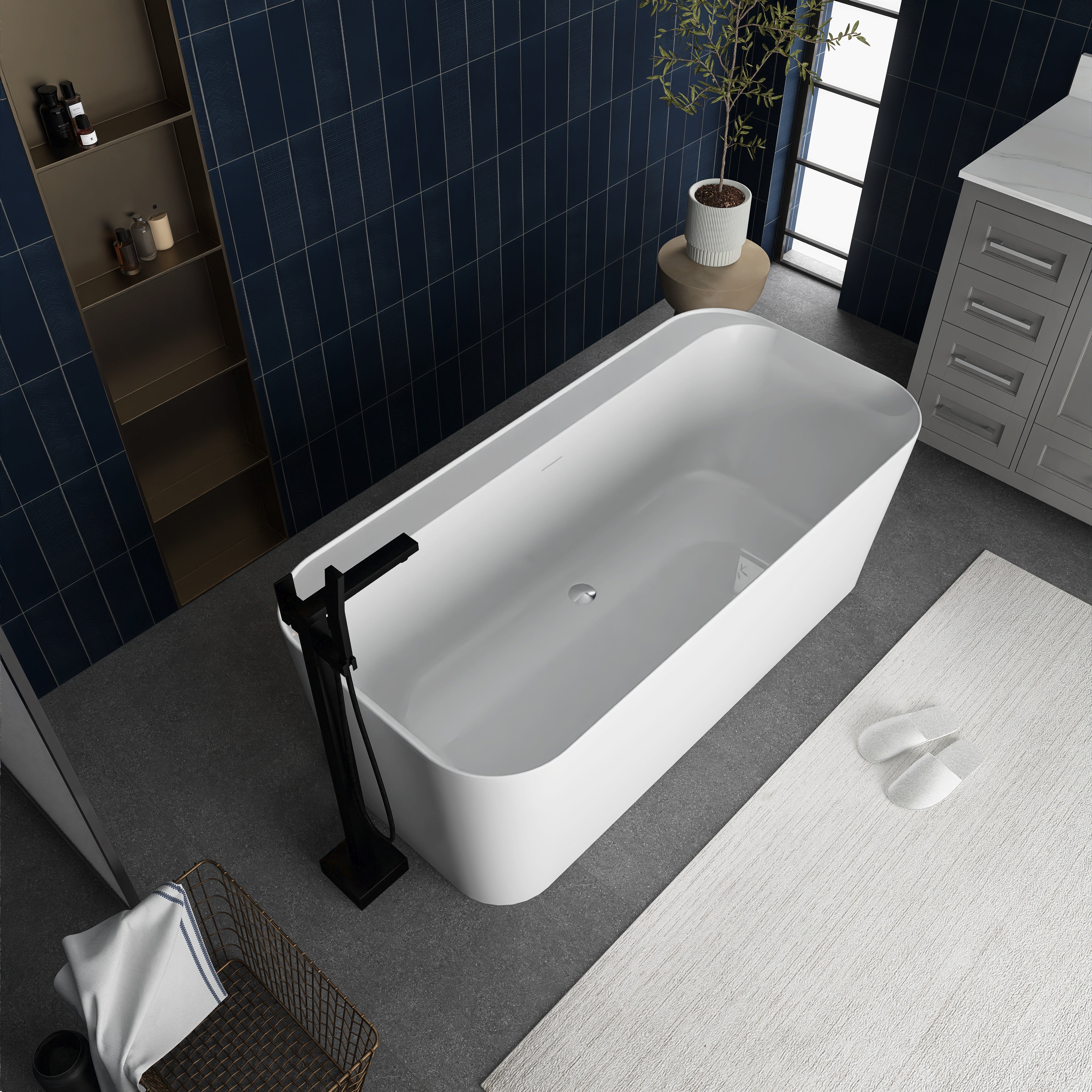 Soaking Bathtub with Center Drain in Glossy White