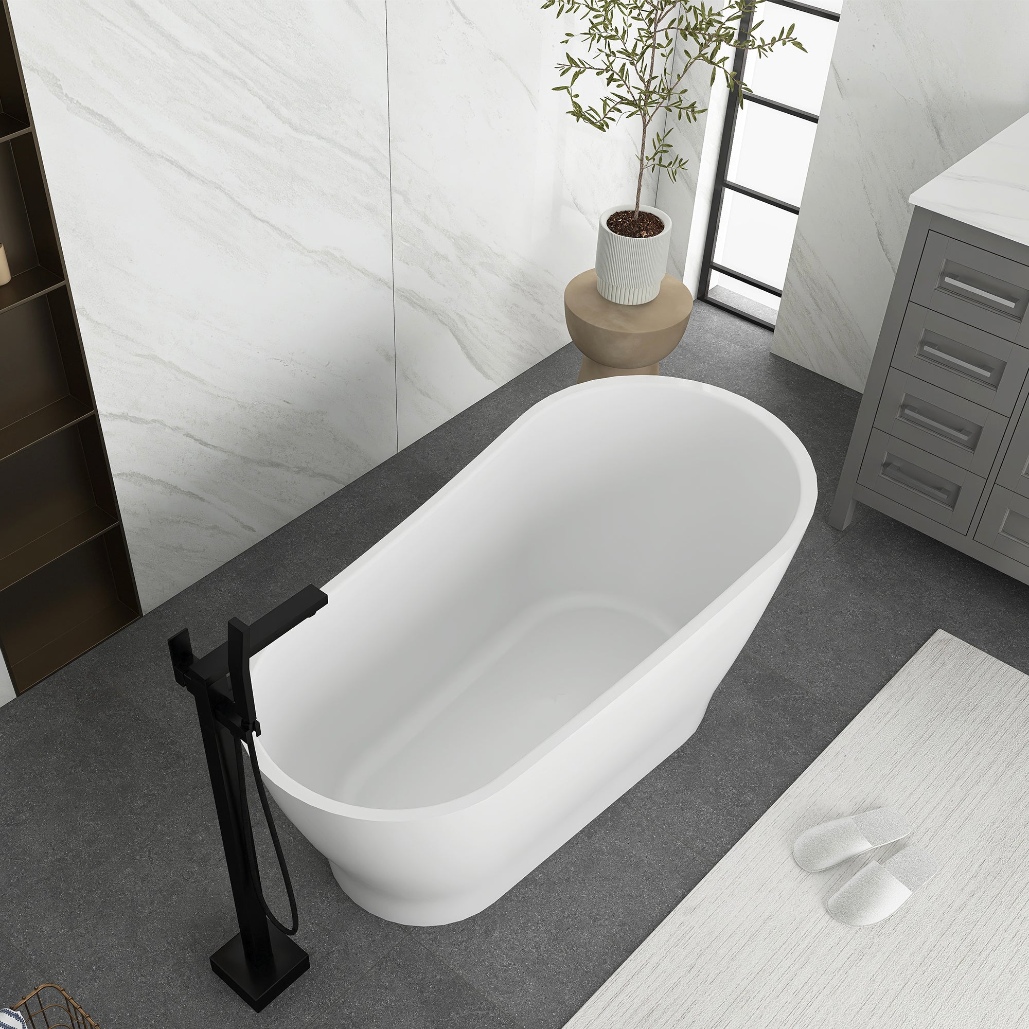 Soaking Bathtub with Reversible Drain in Glossy White