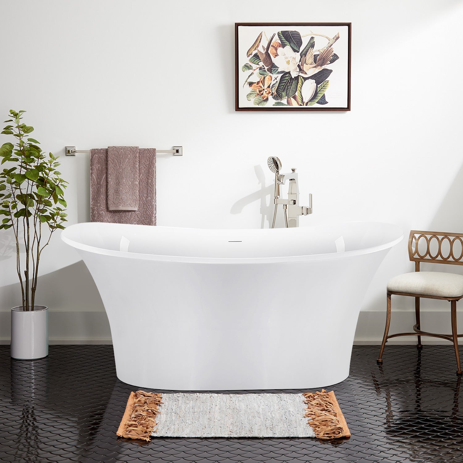 Soaking Bathtub with Center Drain in Glossy White