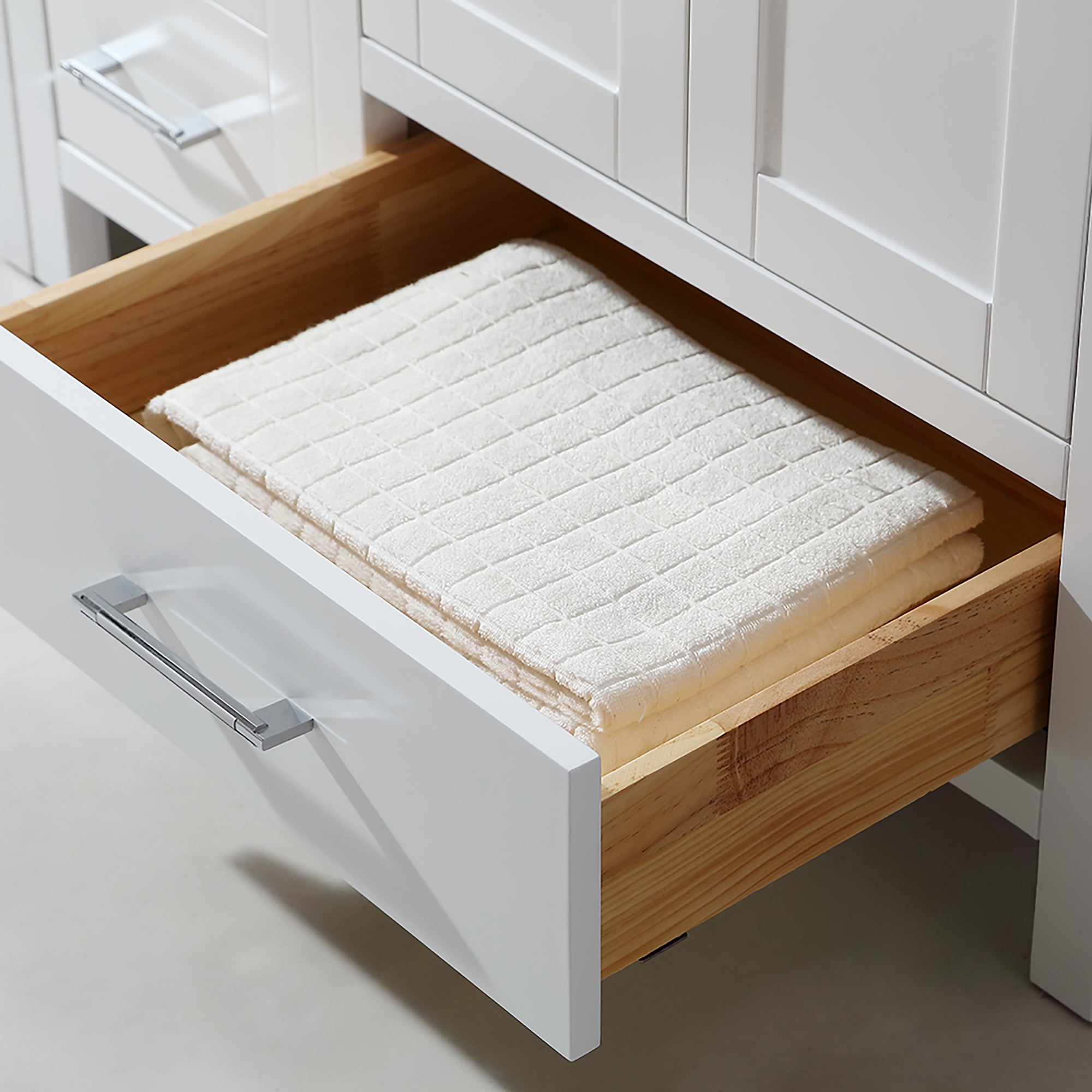 36 in. Freestanding Bath Vanity in White with White Engineered Stone Top