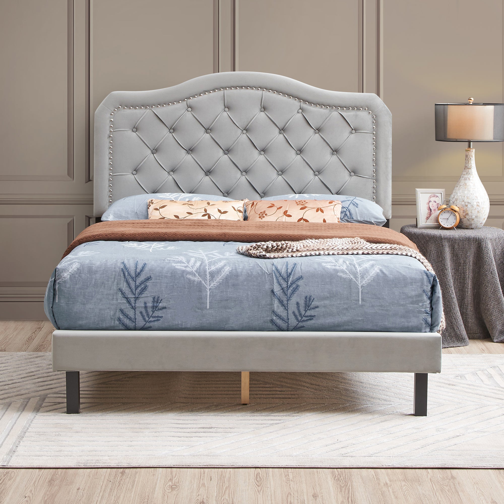 Queen Upholstered Frame Platform Bed with Tufted Headboard