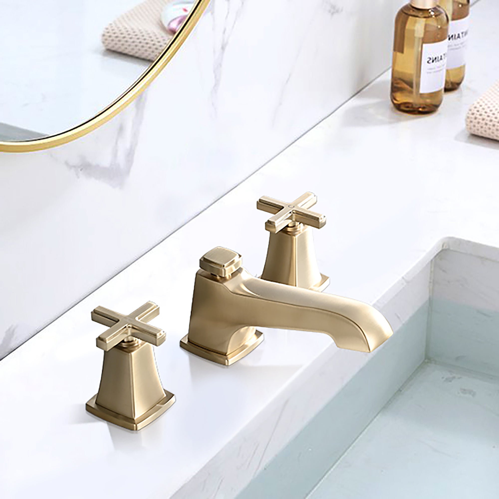 Widespread Double Handle Bathroom Faucet with Drain Assembly