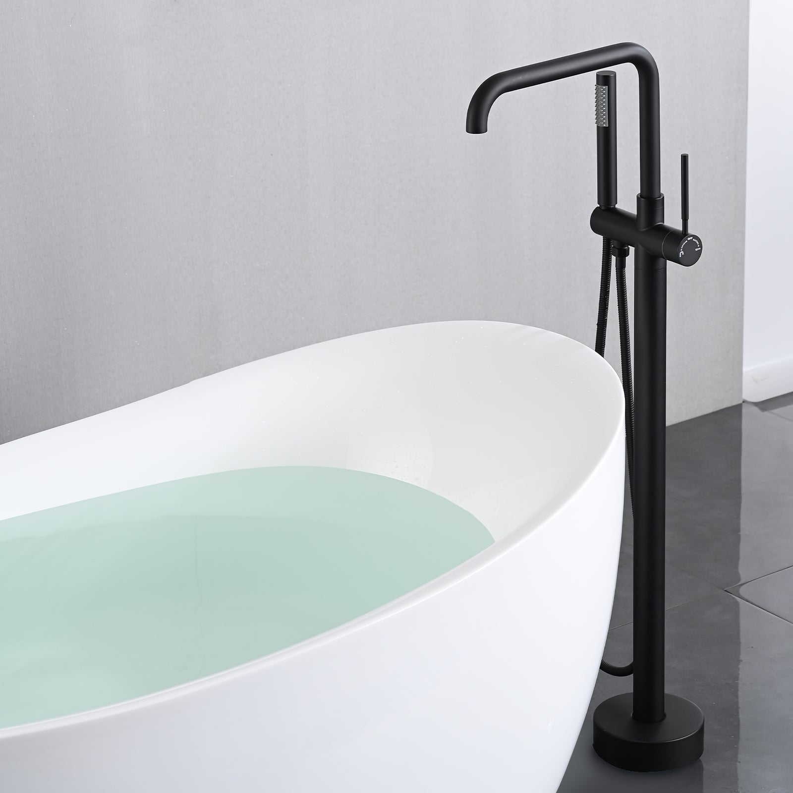 Single Handle Floor Mounted Freestanding Tub Filler with Hand Shower