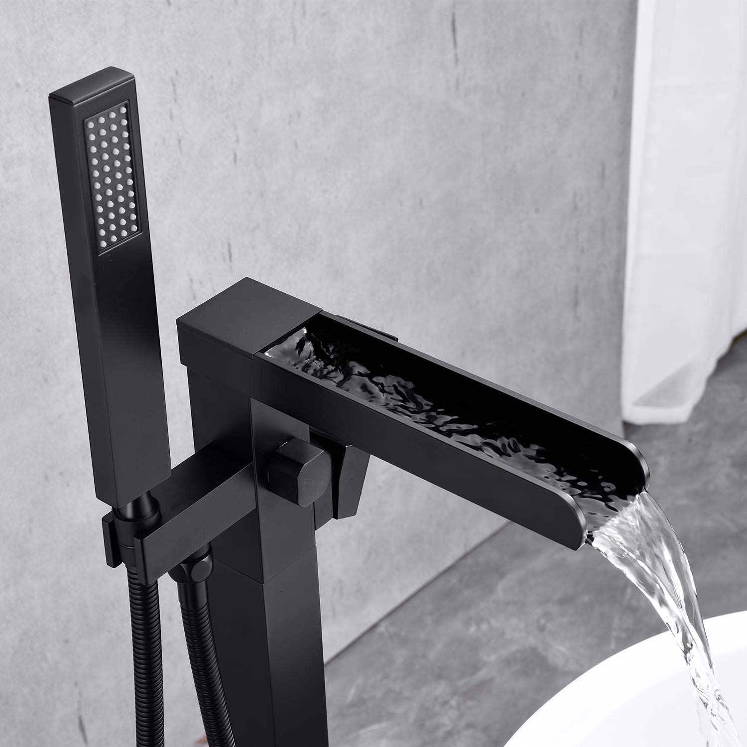 Single Handle Floor Mounted Freestanding Tub Filler with Hand Shower