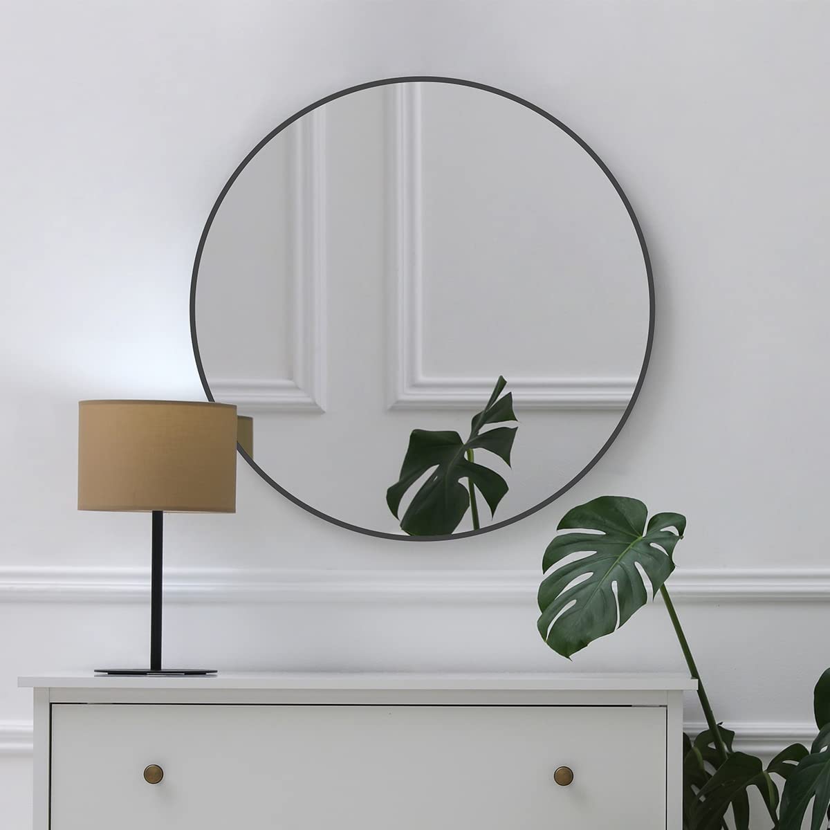 Round Aluminium Framed Wall Mounted Mirror in Black