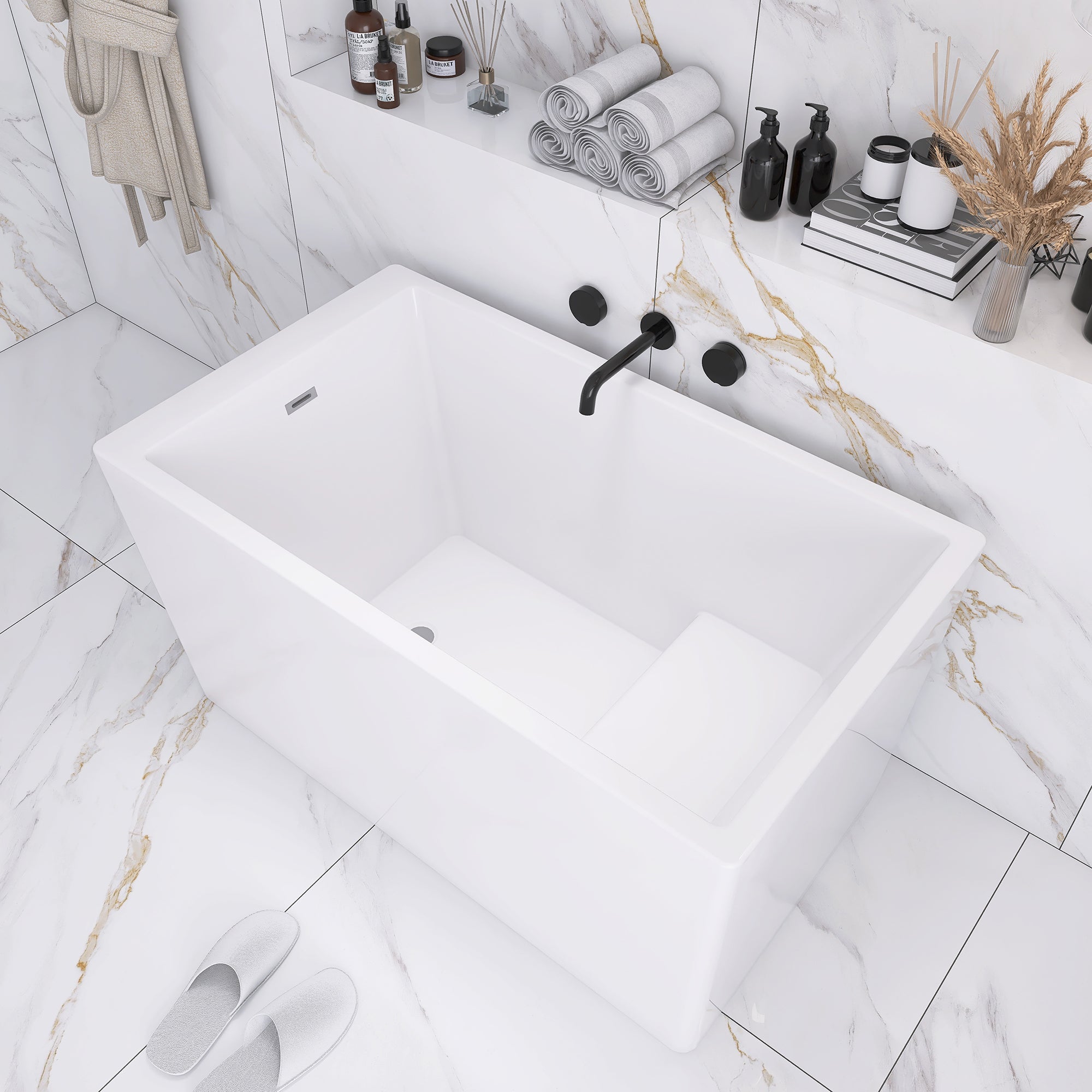 47" x 28" Freestanding Soaking Acrylic Bathtub