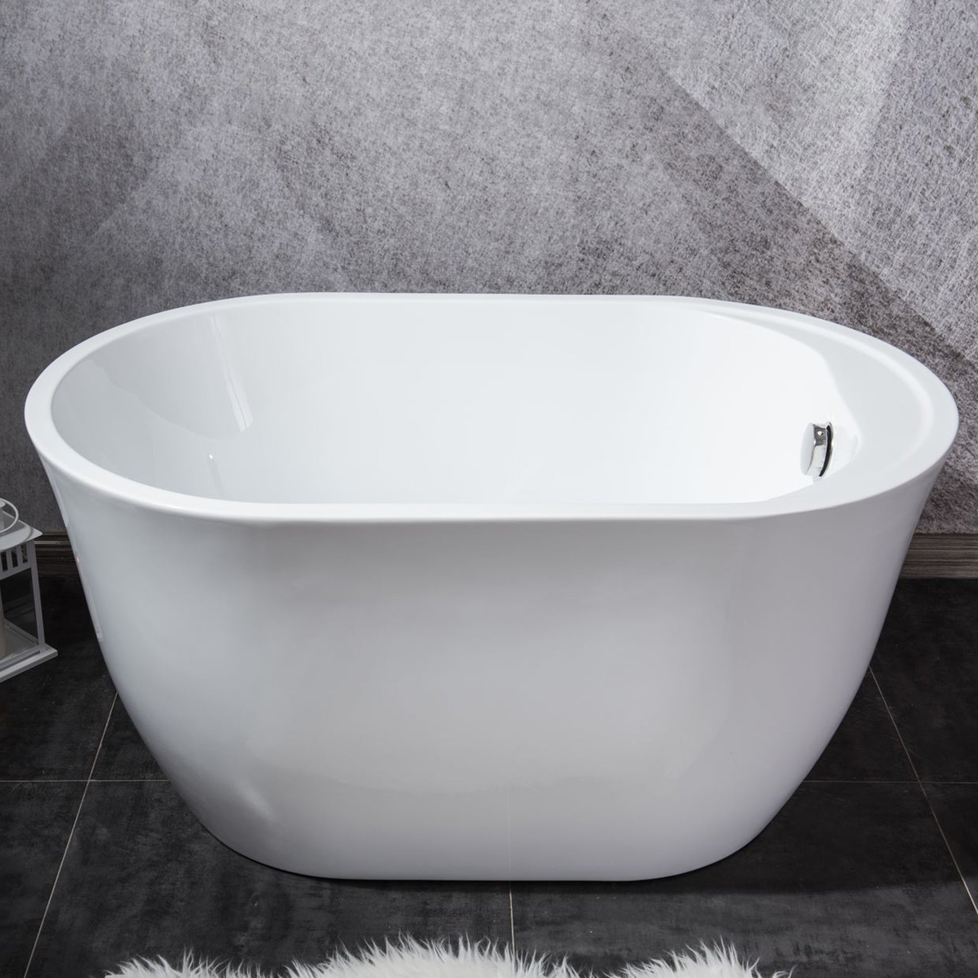 47 in. Acrylic Freestanding Non-Whirlpool Bathtub in White