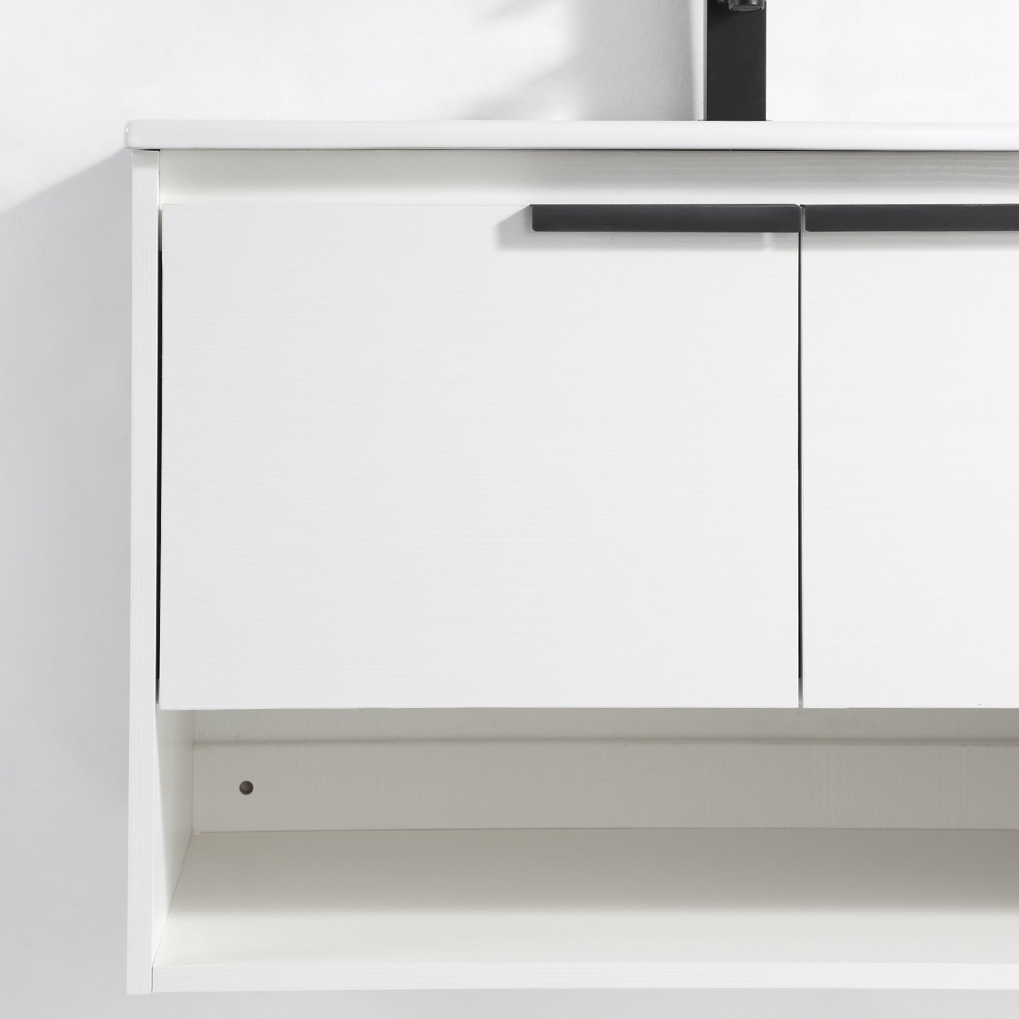 32 in. W x 18 in. D Bath Vanity Set in White with Ceramic Vanity Top in White with White Basin