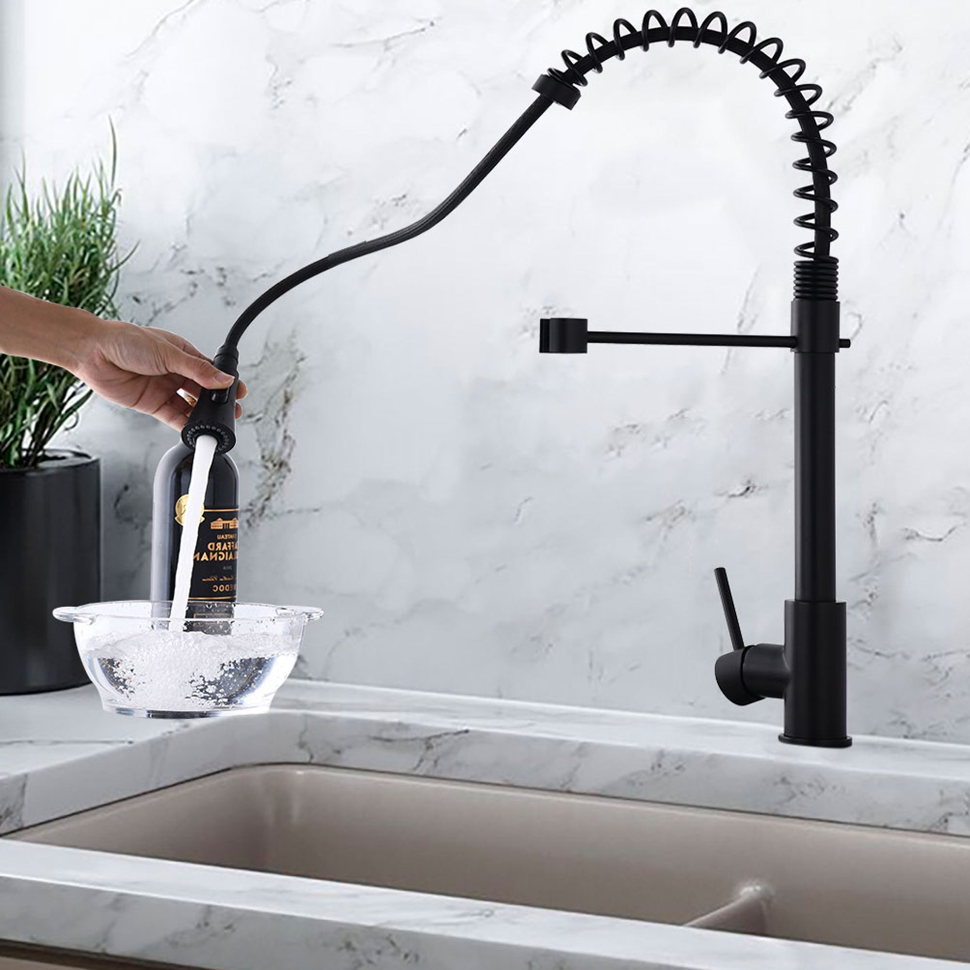 Single Handle Deck Mounted Spring Neck Pull Down Kitchen Faucet with Sprayer