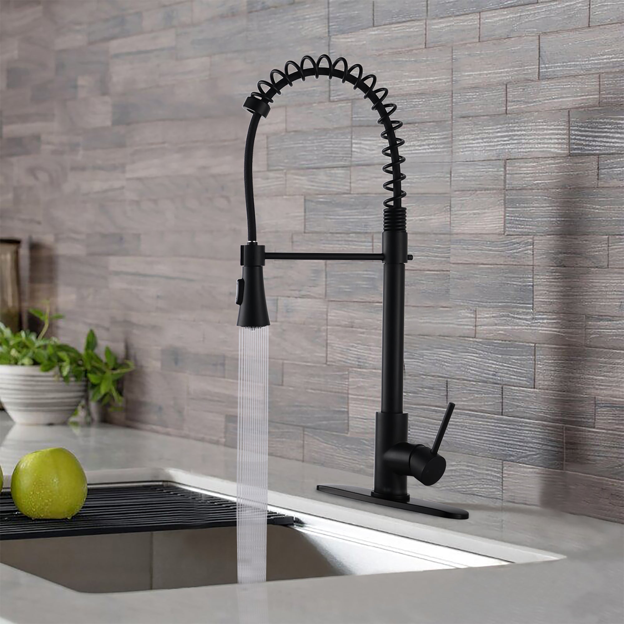 Single Handle Deck Mounted Spring Neck Pull Down Kitchen Faucet with Sprayer