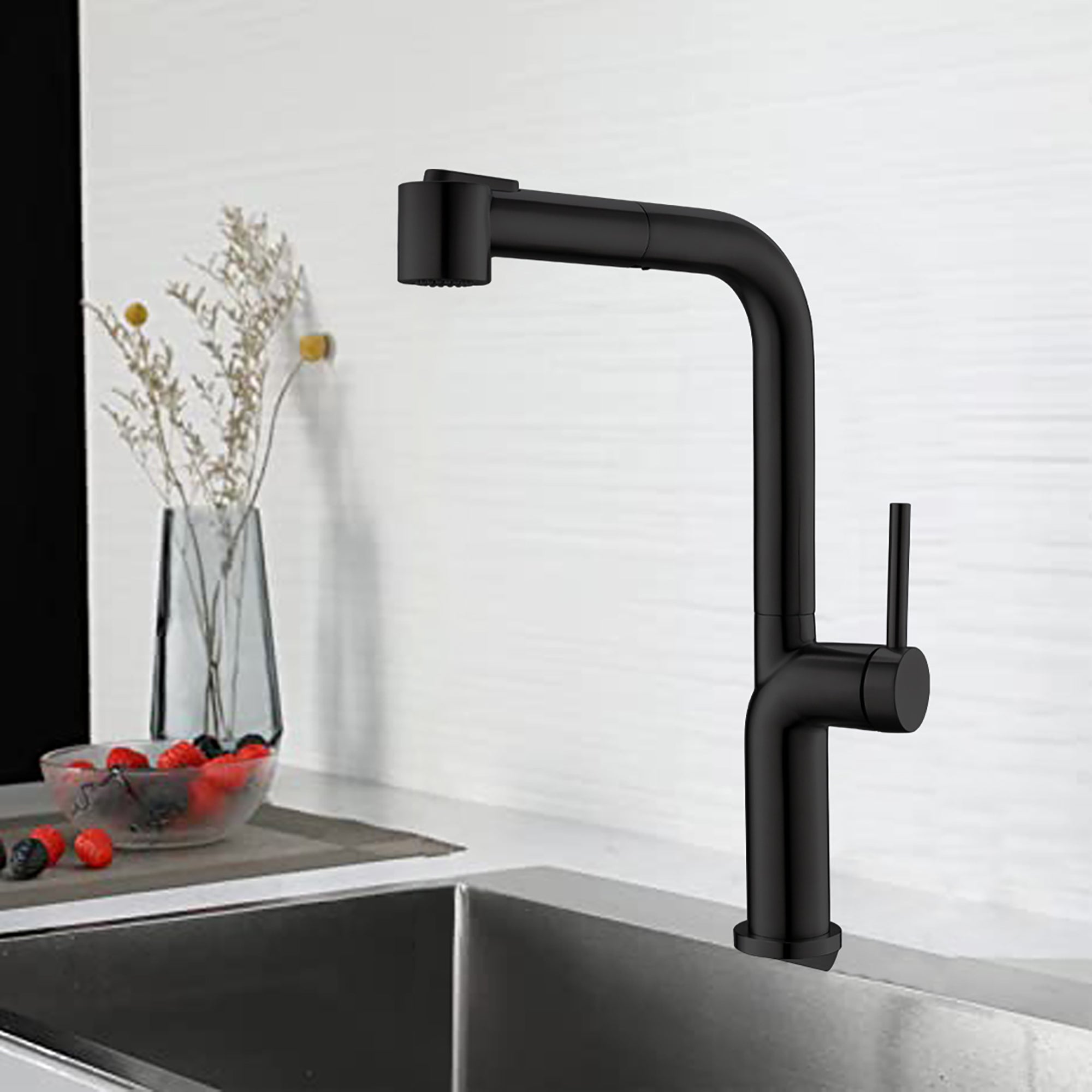 Single Handle Deck Mounted High Arc Pull Out Kitchen Faucet
