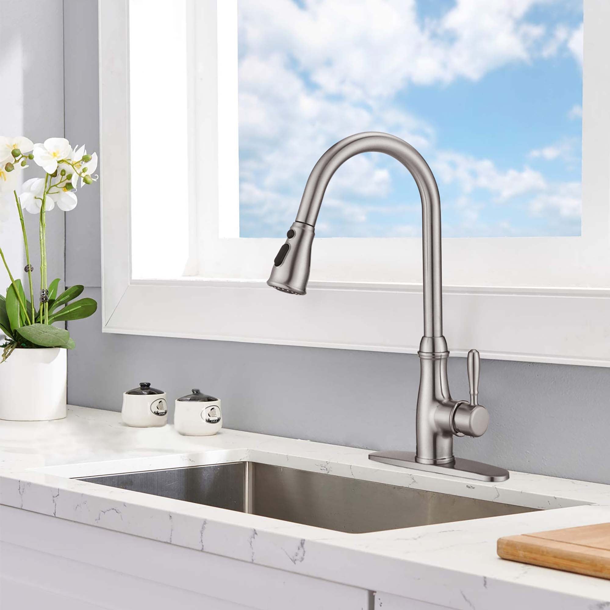 Single Handle Deck Mounted High Arc Pull Down Kitchen Faucet with Pull Out Sprayer in Brushed Nickel