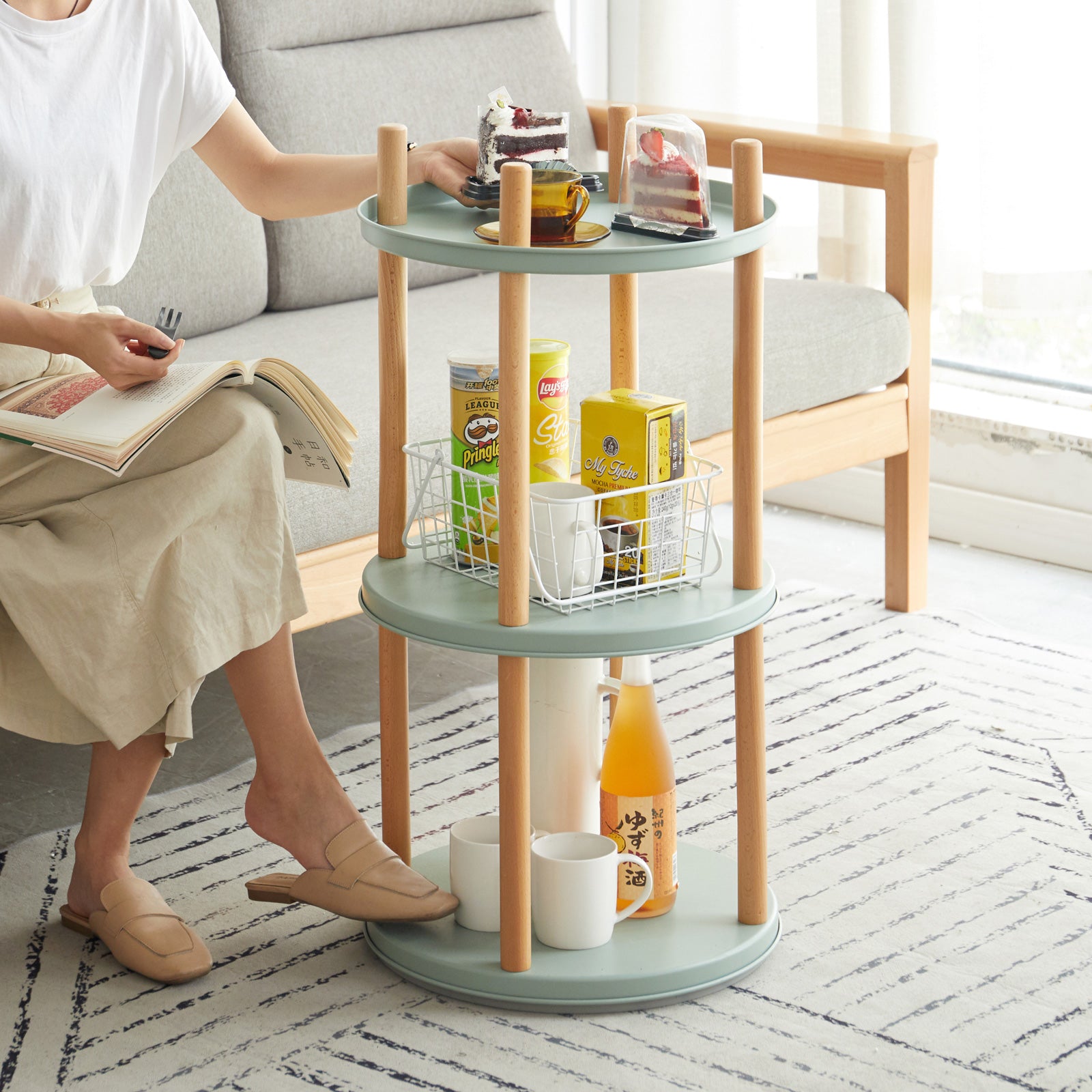 Standing Multifunctional Storage Rack 360° Rotating Bookshelf for Living Room